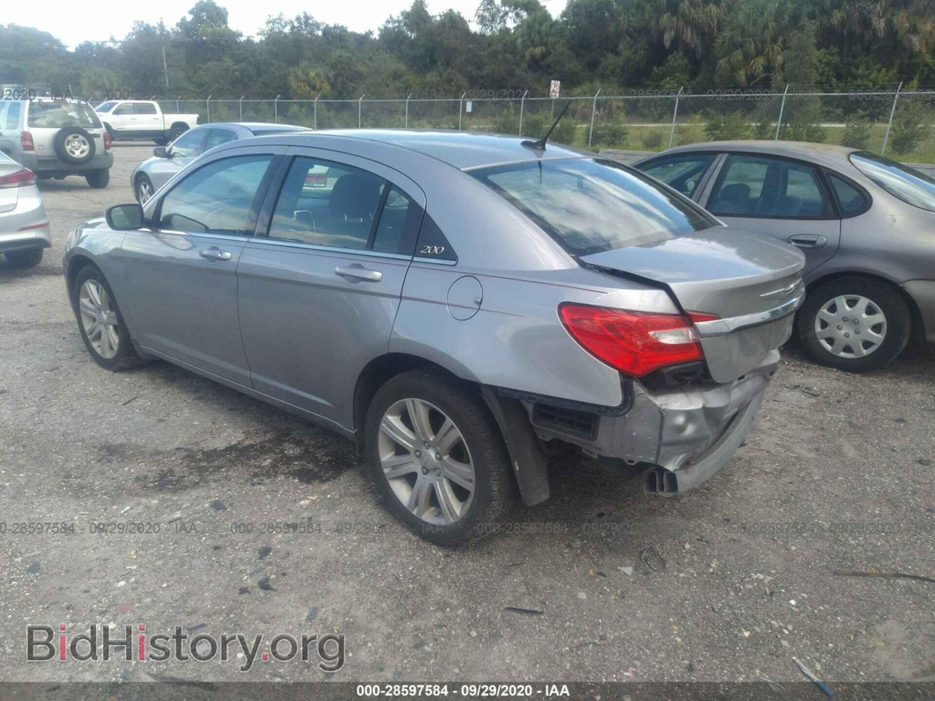 2013 CHRYSLER 200 - VIN: 1C3CCBAB8DN763719 - Фото 3