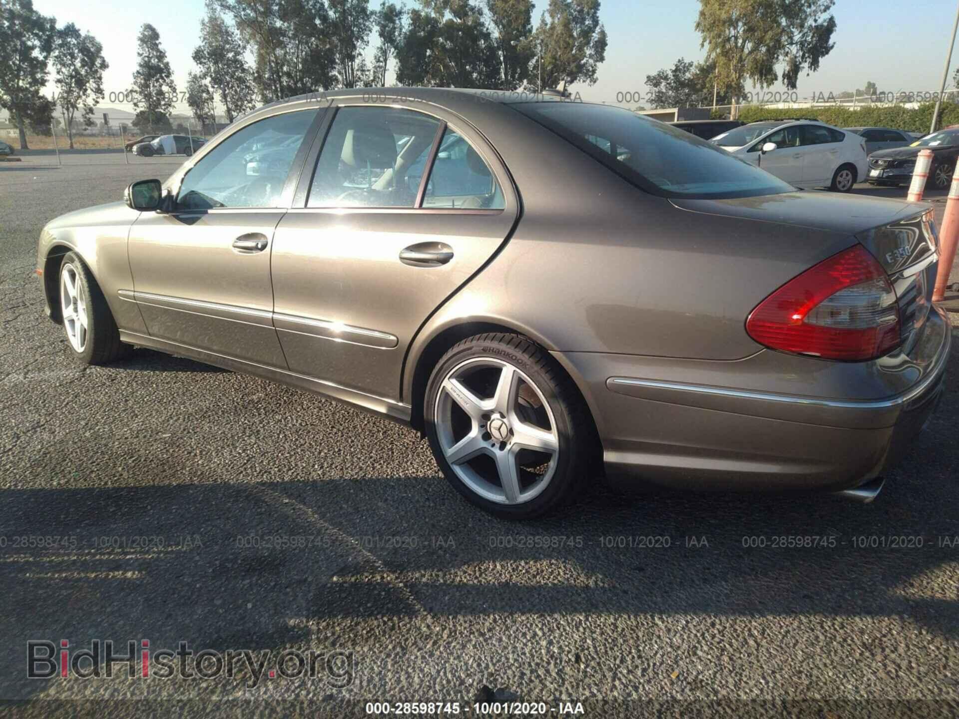 2009 MERCEDES-BENZ E-CLASS - VIN: WDBUF56X69B418029 - Фото 3