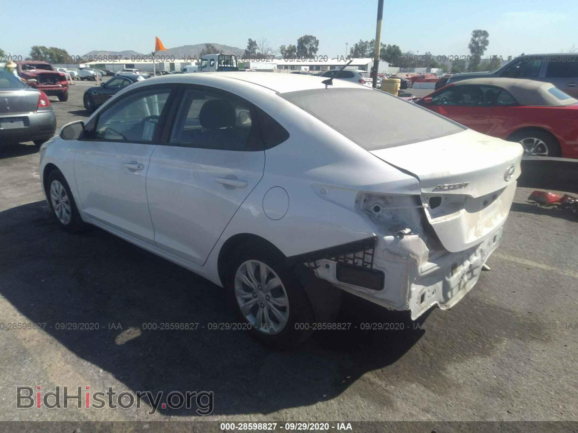 2019 HYUNDAI ACCENT - VIN: 3KPC24A34KE060719 - Фото 3