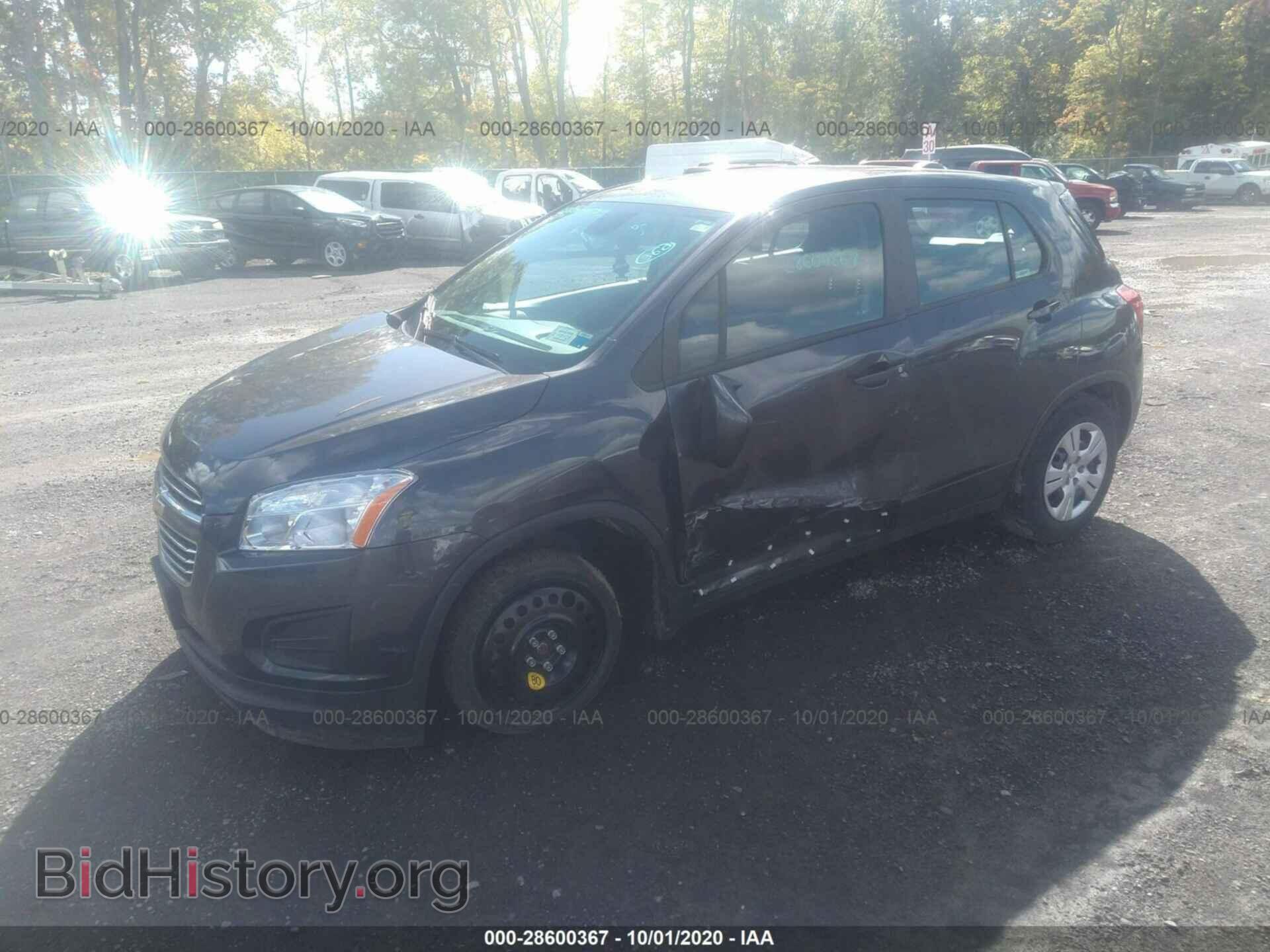 2016 CHEVROLET TRAX - VIN: 3GNCJKSB5GL229153 - Фото 2