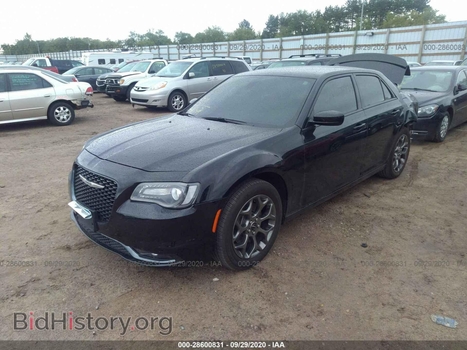 2017 CHRYSLER 300 - VIN: 2C3CCAGG3HH597296 - Фото 2