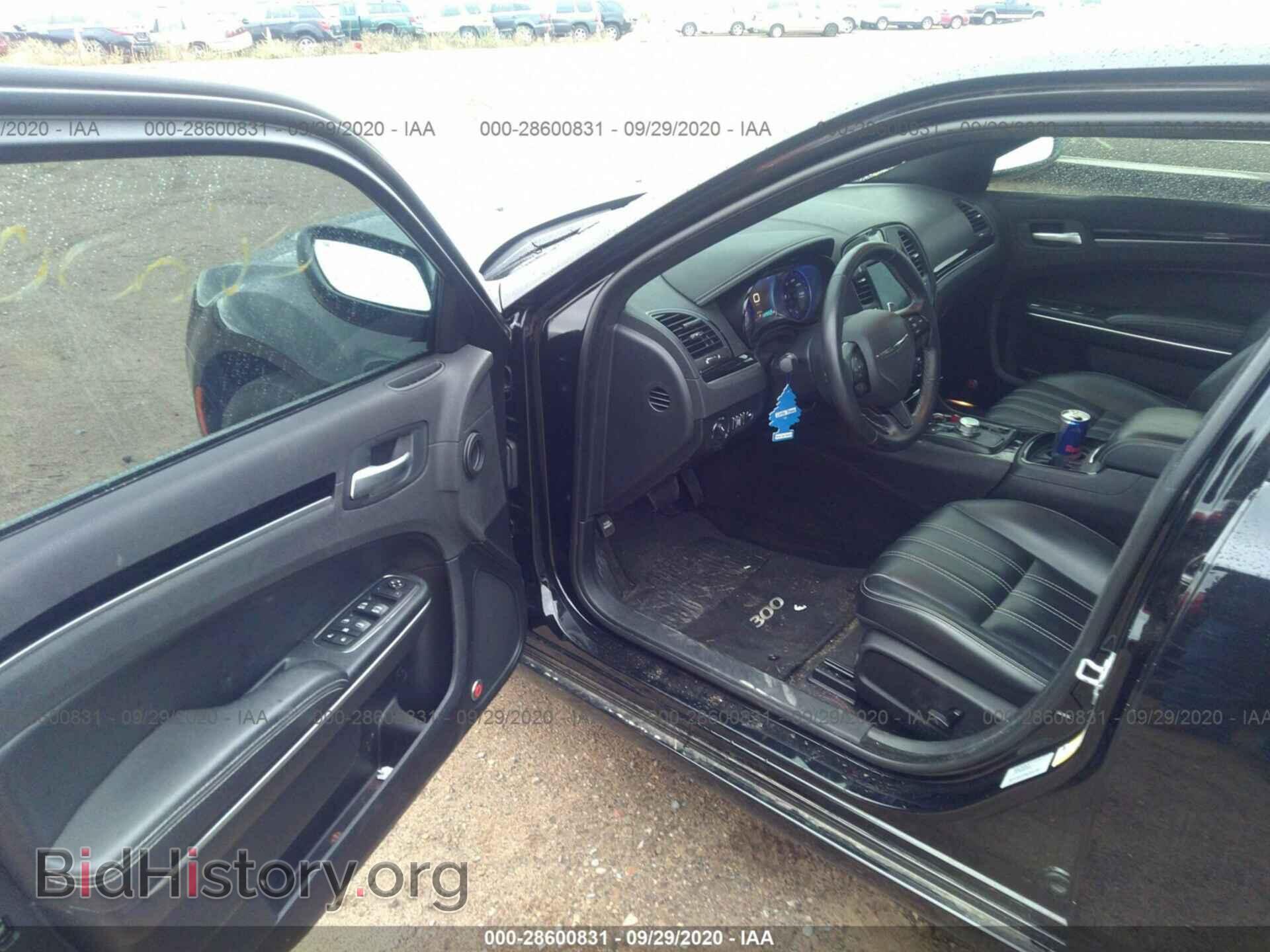 2017 CHRYSLER 300 - VIN: 2C3CCAGG3HH597296 - Фото 5