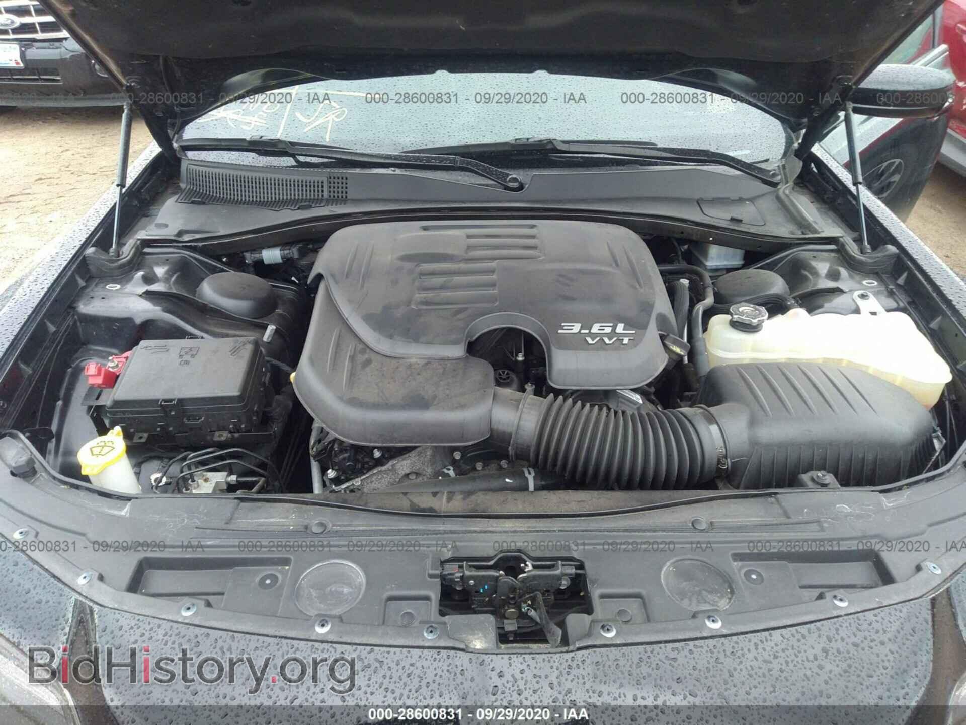 2017 CHRYSLER 300 - VIN: 2C3CCAGG3HH597296 - Фото 10
