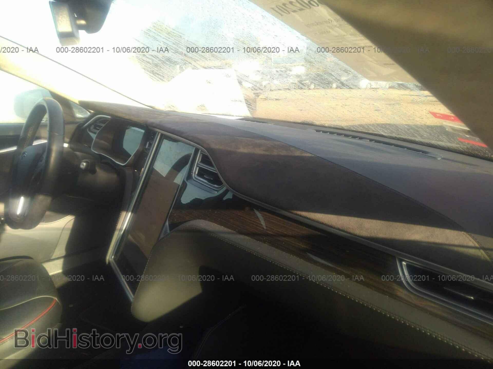 2014 TESLA MODEL S - VIN: 5YJSA1H14EFP54939 - Фото 5