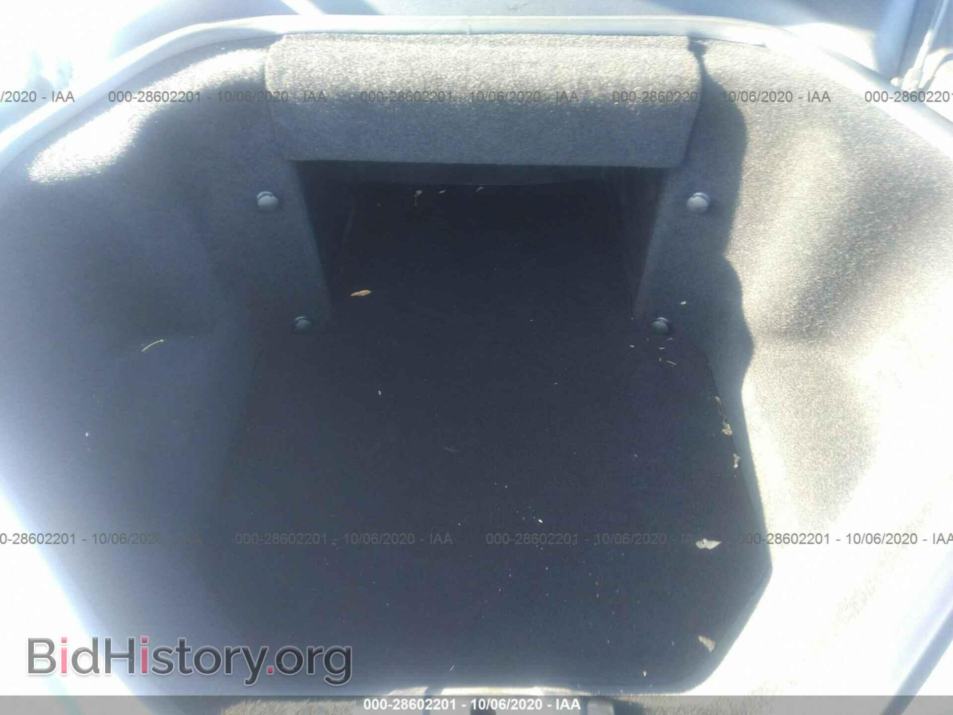 2014 TESLA MODEL S - VIN: 5YJSA1H14EFP54939 - Фото 10