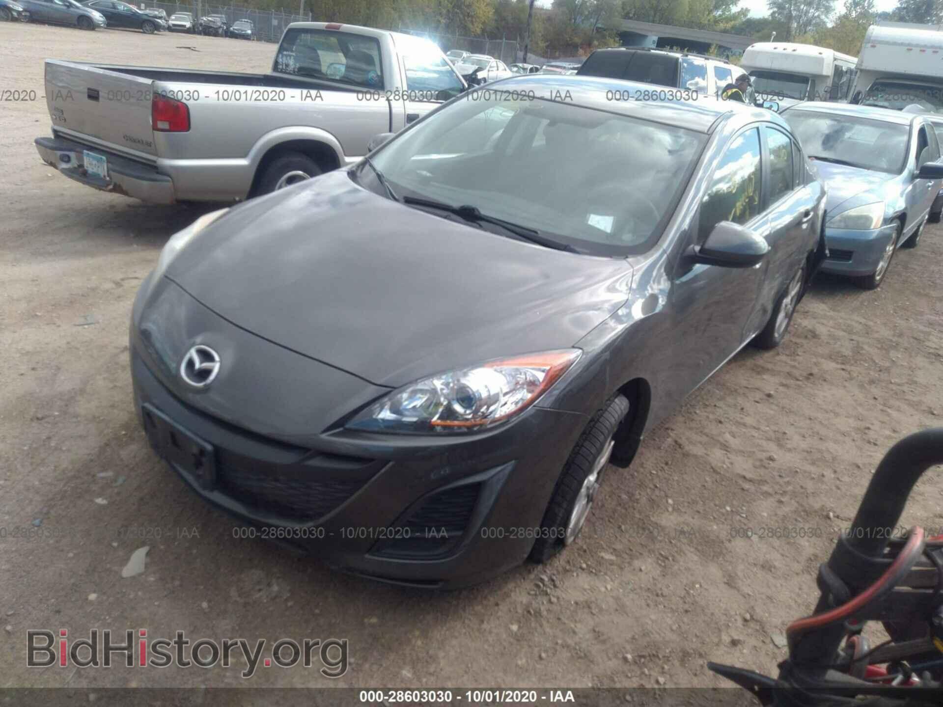 2011 MAZDA MAZDA3 - VIN: JM1BL1VF8B1460135 - Фото 2
