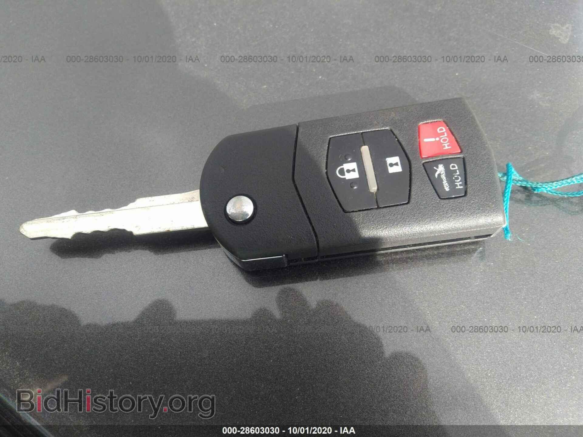 2011 MAZDA MAZDA3 - VIN: JM1BL1VF8B1460135 - Фото 11
