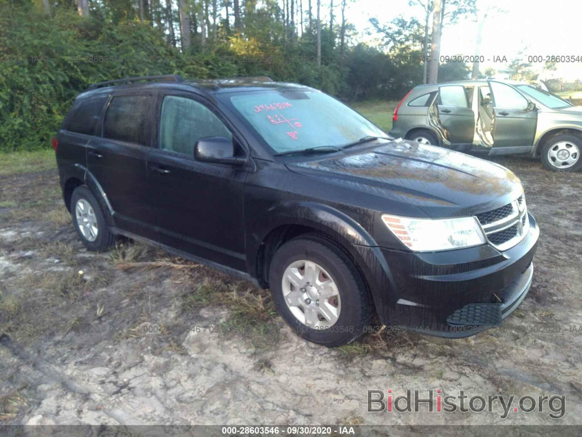 Photo 3D4PG4FBXBT522153 - DODGE JOURNEY 2011