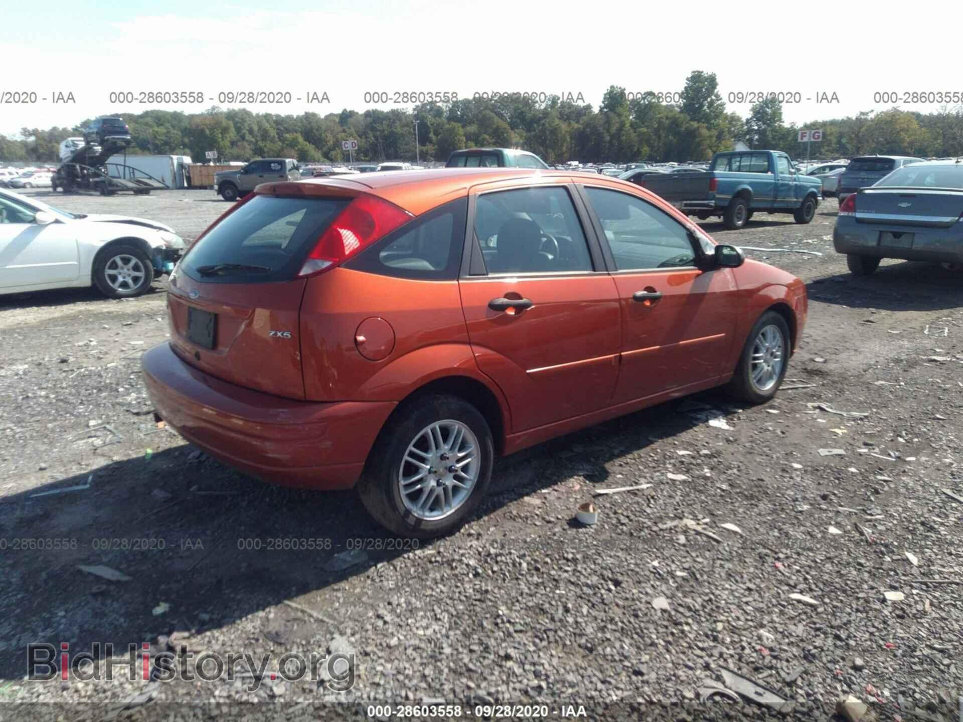 2005 FORD FOCUS - VIN: 3FAFP37N65R143430 - Фото 4