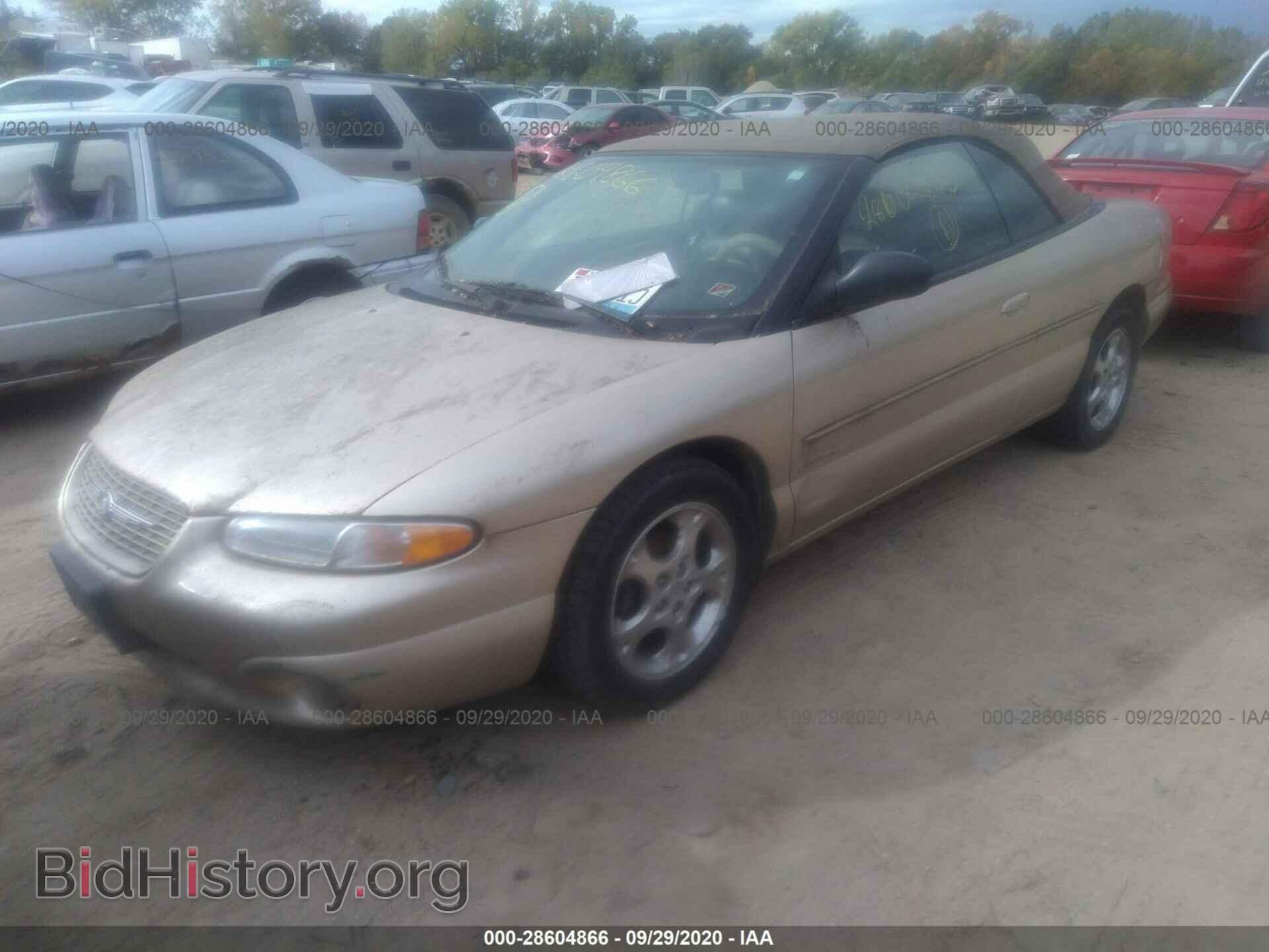 1998 CHRYSLER SEBRING - VIN: 3C3EL55H8WT302452 - Фото 2