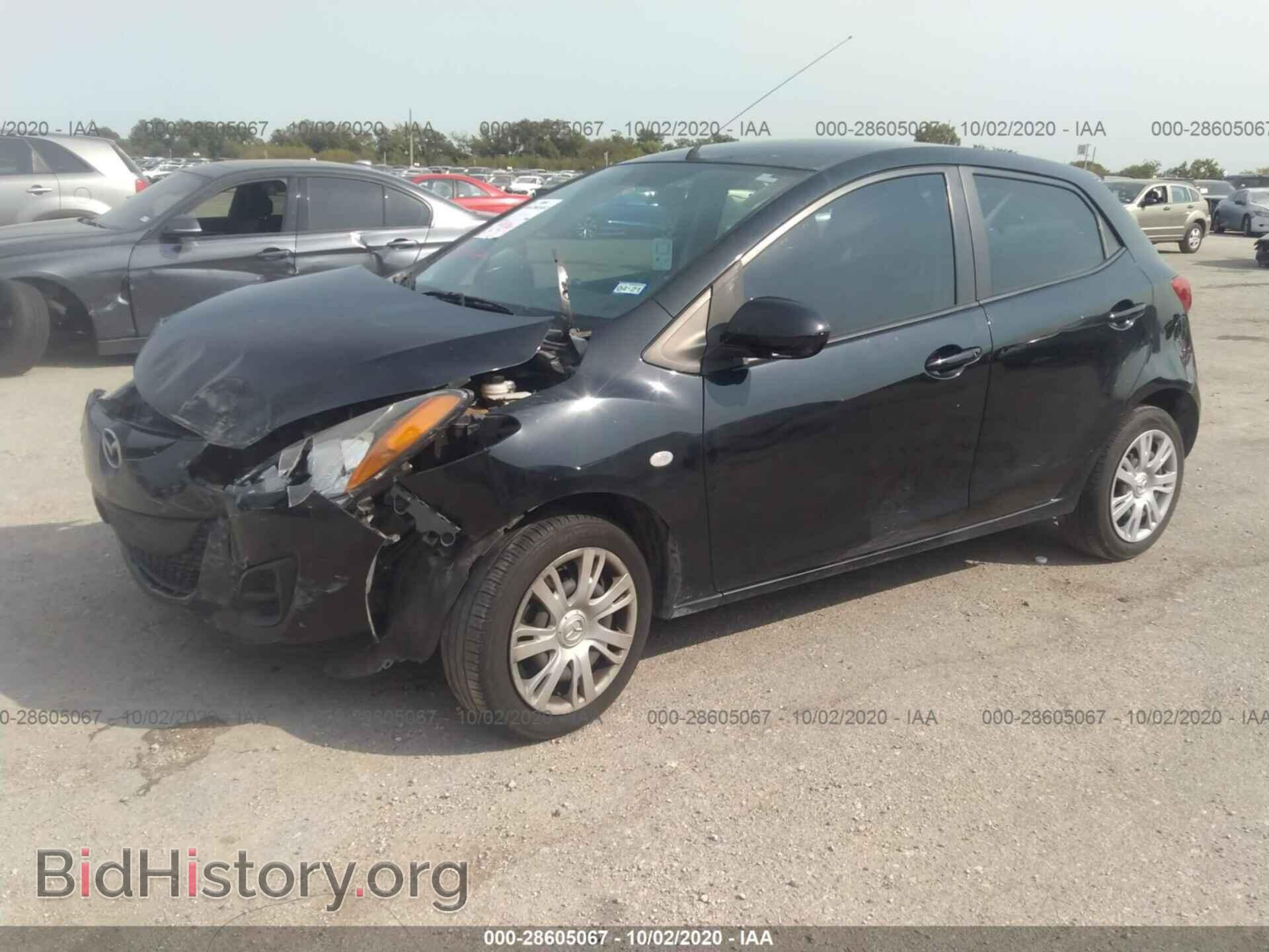 2014 MAZDA MAZDA2 - VIN: JM1DE1KY8E0175650 - Фото 2