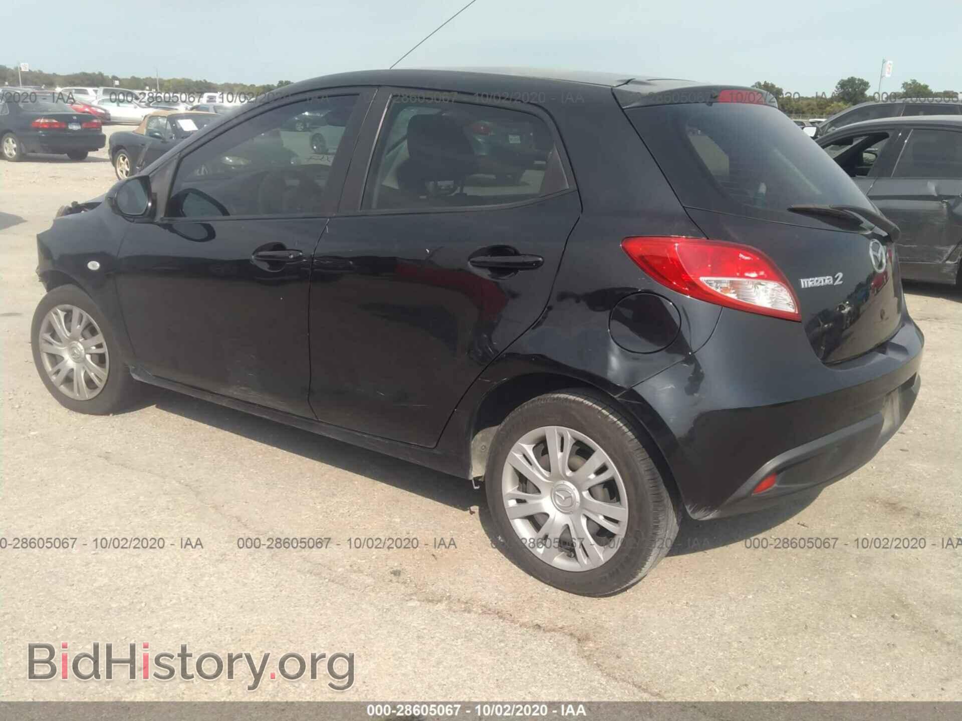 2014 MAZDA MAZDA2 - VIN: JM1DE1KY8E0175650 - Фото 3