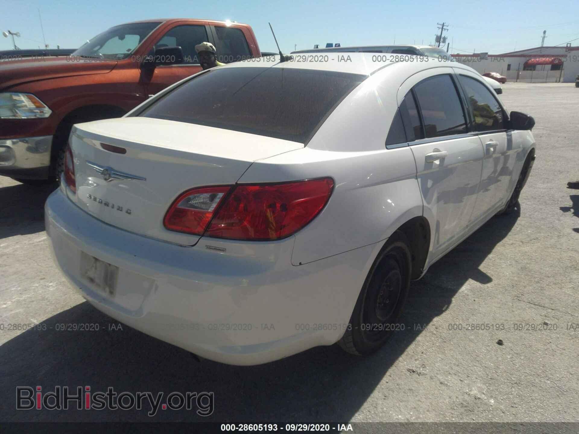 2010 CHRYSLER SEBRING - VIN: 1C3CC4FB8AN128046 - Фото 4