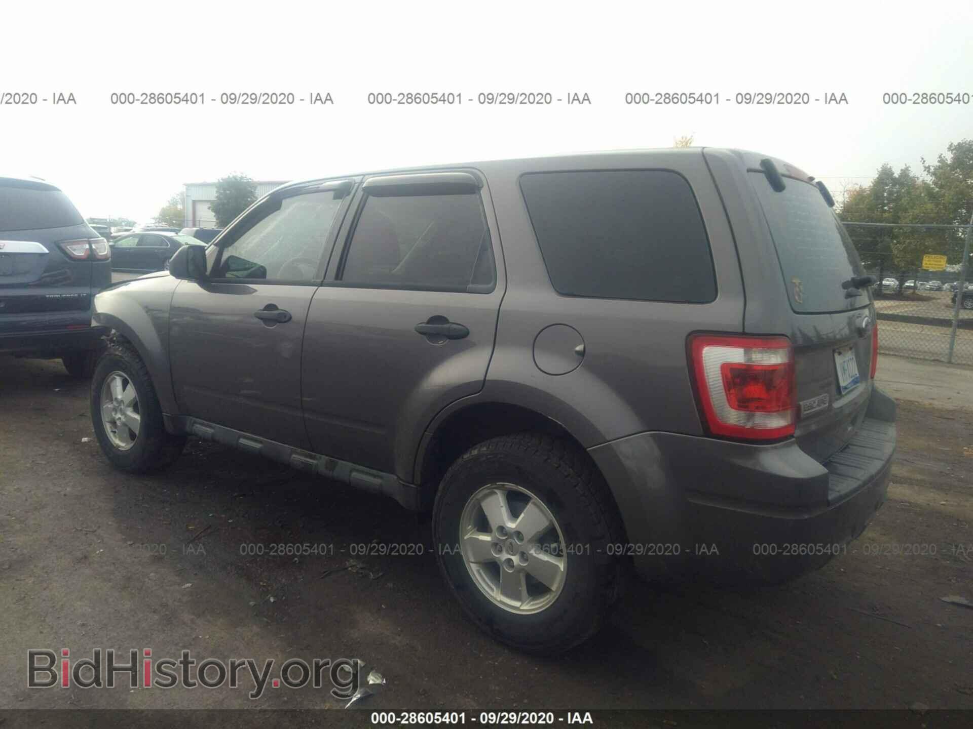2012 FORD ESCAPE - VIN: 1FMCU0C71CKC13053 - Фото 3