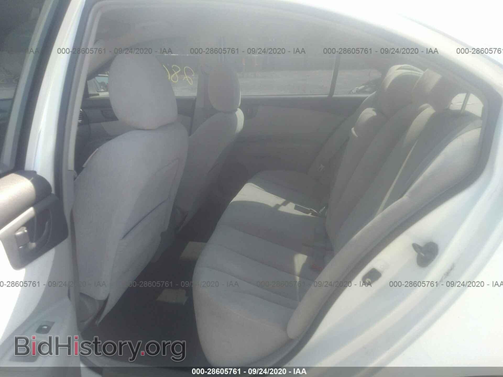 2007 KIA OPTIMA - VIN: KNAGE123075125541 - Фото 8