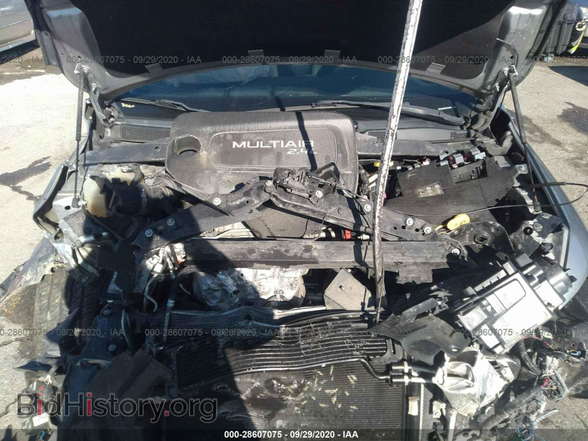 2015 CHRYSLER 200 - VIN: 1C3CCCAB1FN723491 - Фото 10