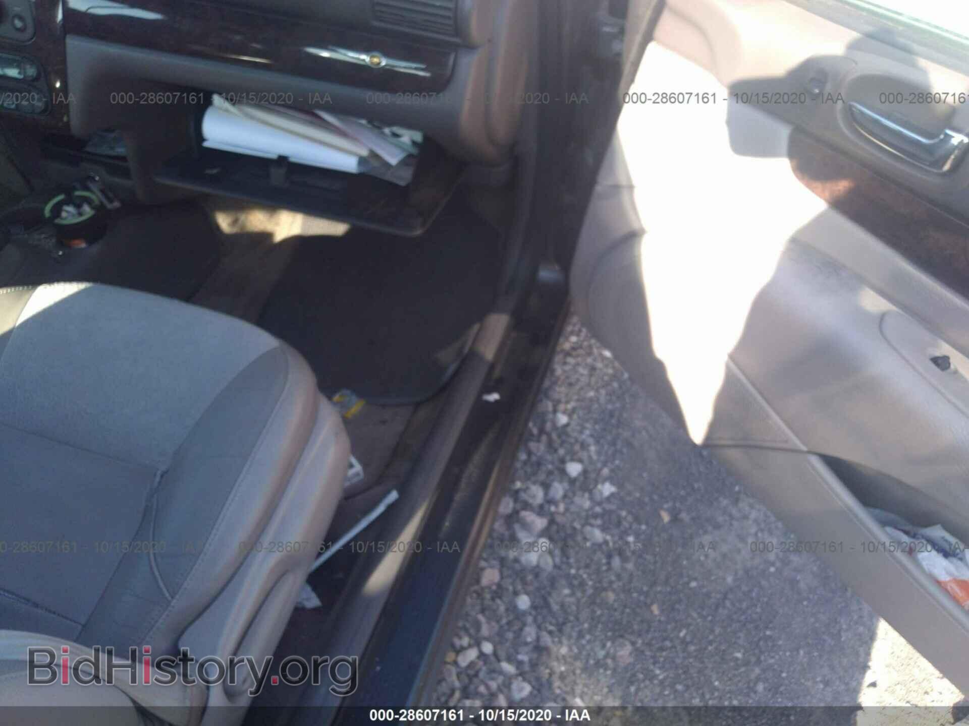 2004 CHRYSLER SEBRING - VIN: 1C3EL65R74N414509 - Фото 9
