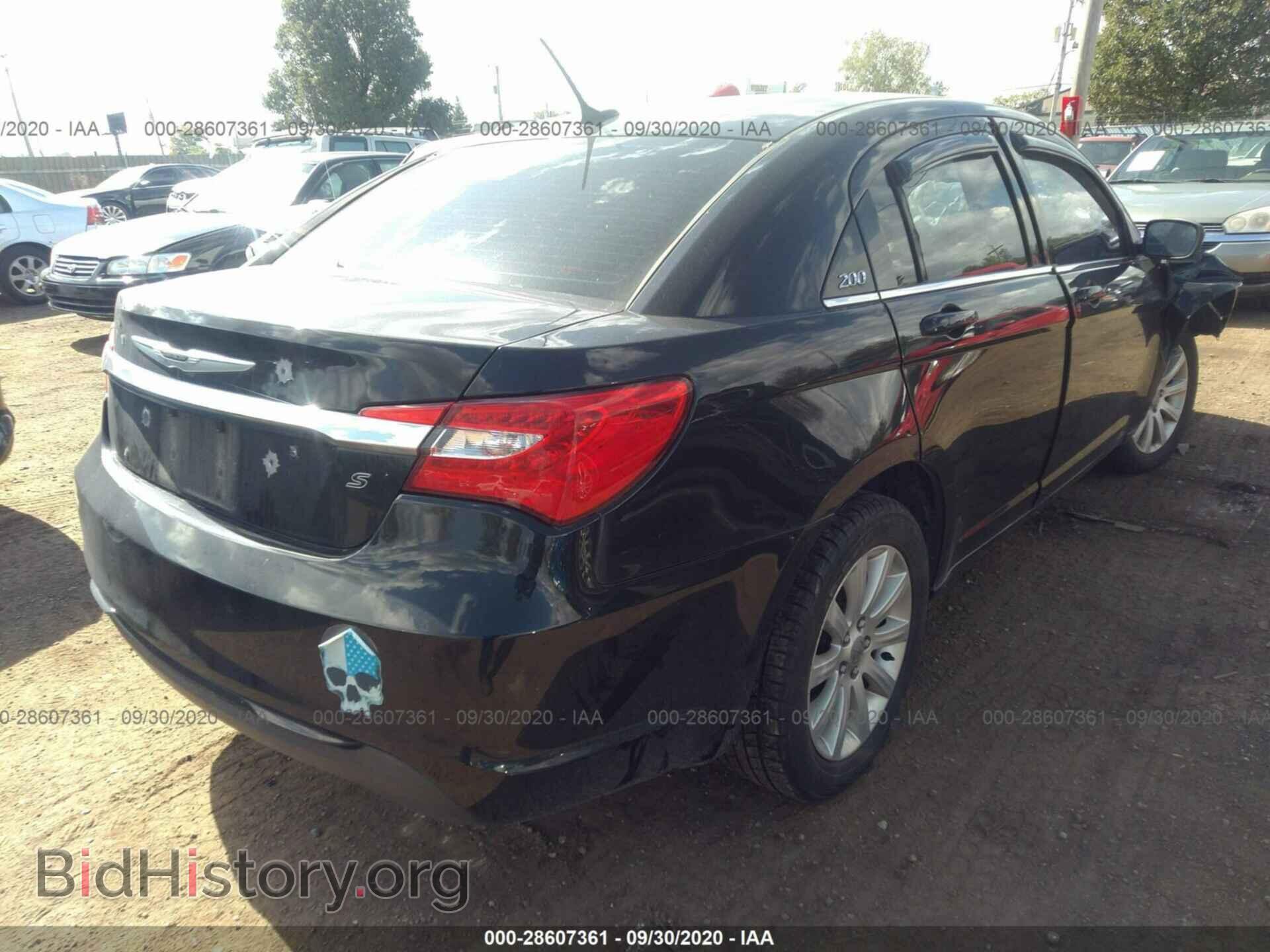 2013 CHRYSLER 200 - VIN: 1C3CCBBG9DN745854 - Фото 4