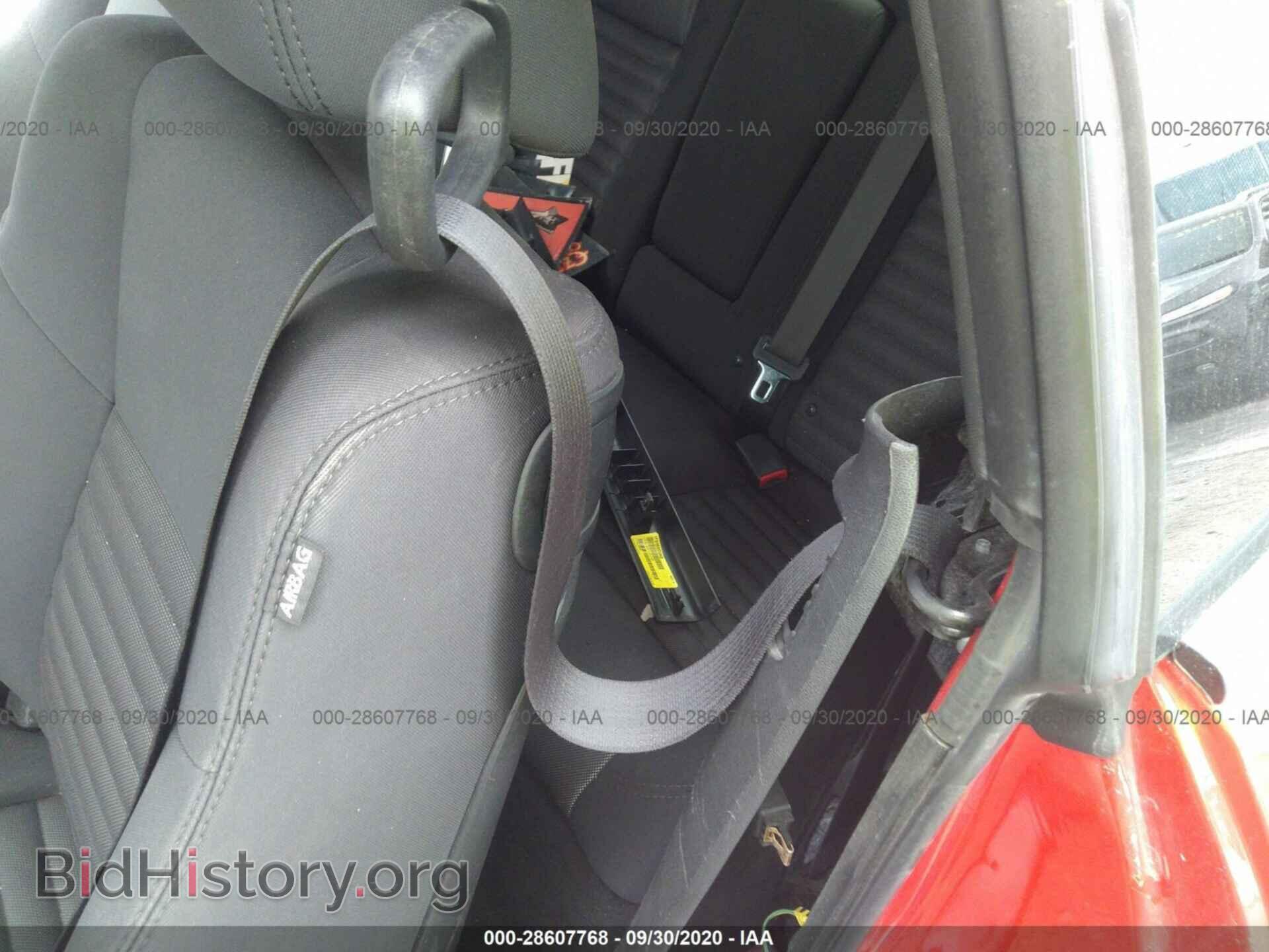 2014 DODGE CHALLENGER - VIN: 2C3CDYAG2EH224518 - Фото 8