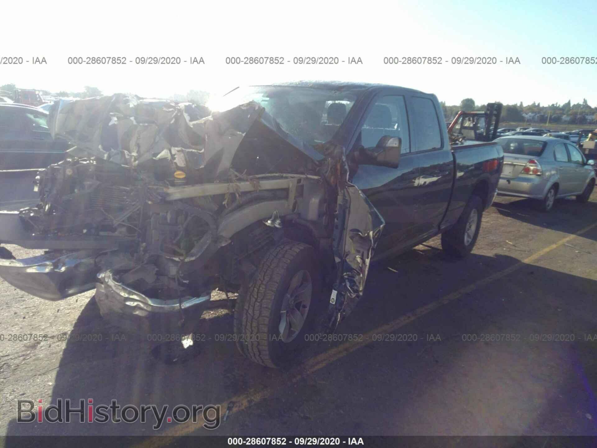 2017 RAM 1500 - VIN: 1C6RR7FM0HS589574 - Фото 2