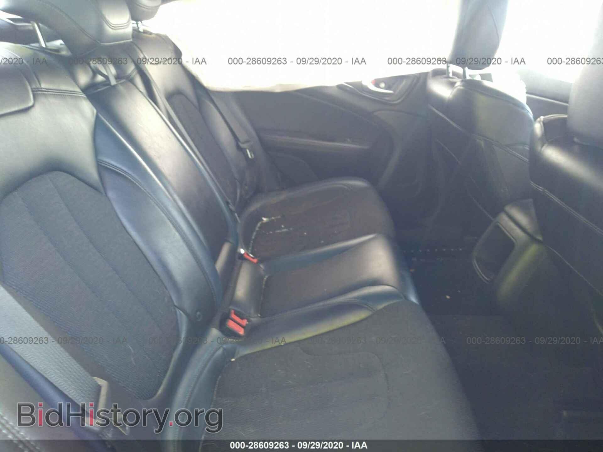 2015 CHRYSLER 200 - VIN: 1C3CCCBB1FN619632 - Photo 8