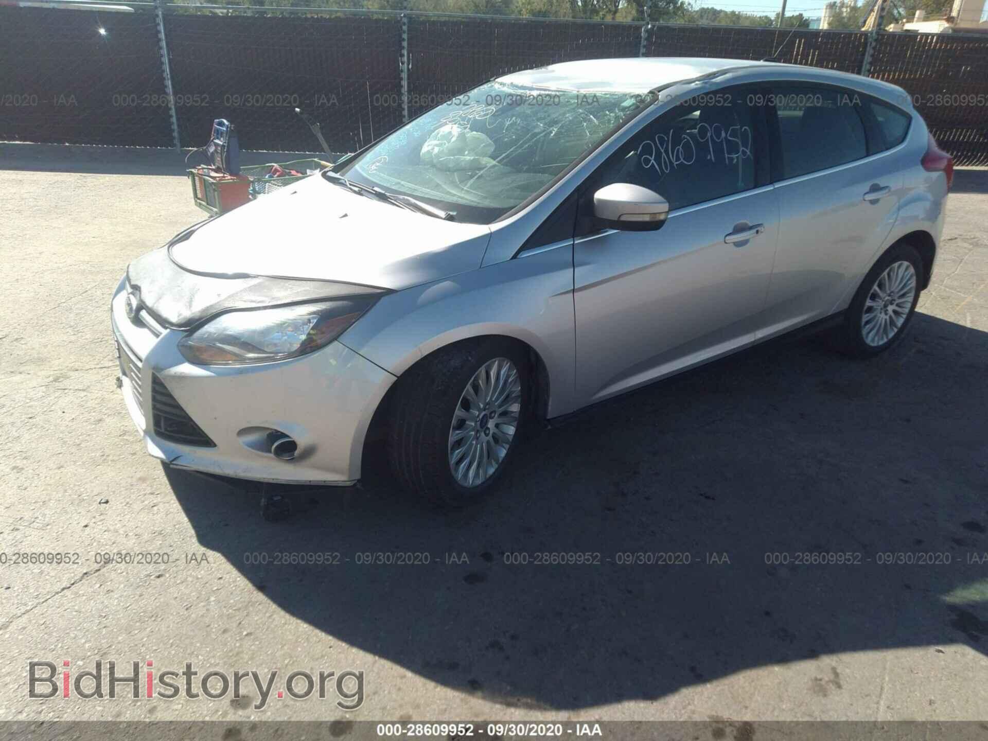 2012 FORD FOCUS - VIN: 1FAHP3N22CL235860 - Фото 2