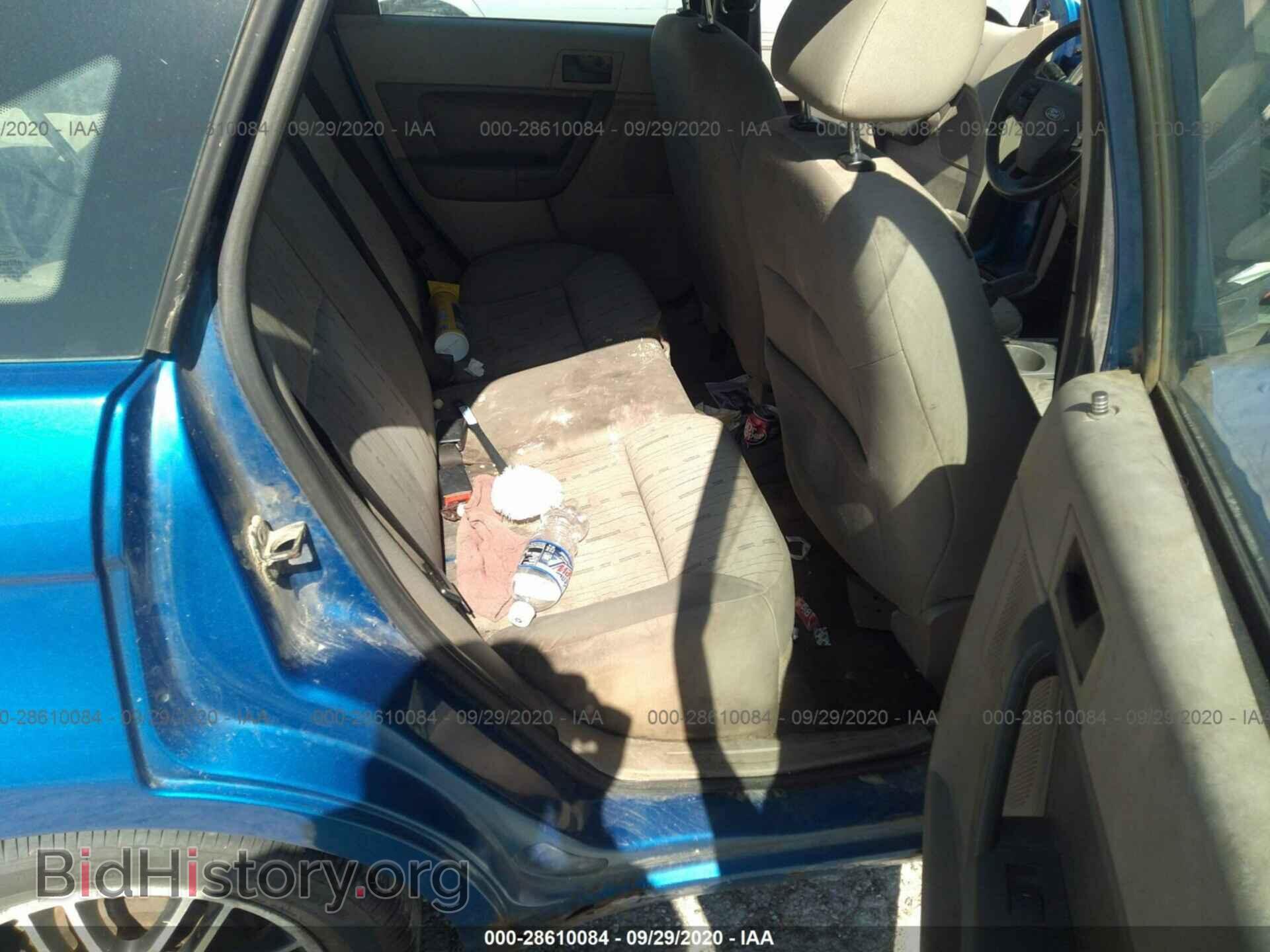 2011 FORD FOCUS - VIN: 1FAHP3FN6BW190251 - Фото 8