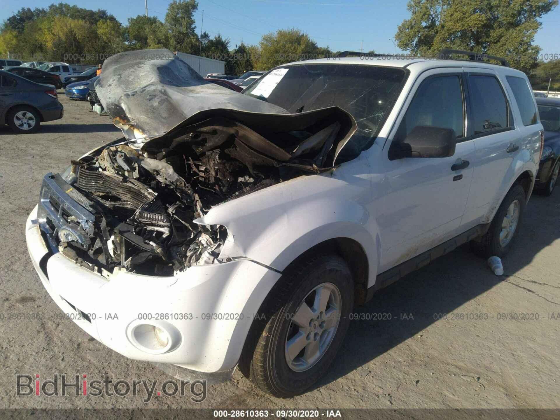 2012 FORD ESCAPE - VIN: 1FMCU0D72CKA29545 - Фото 2