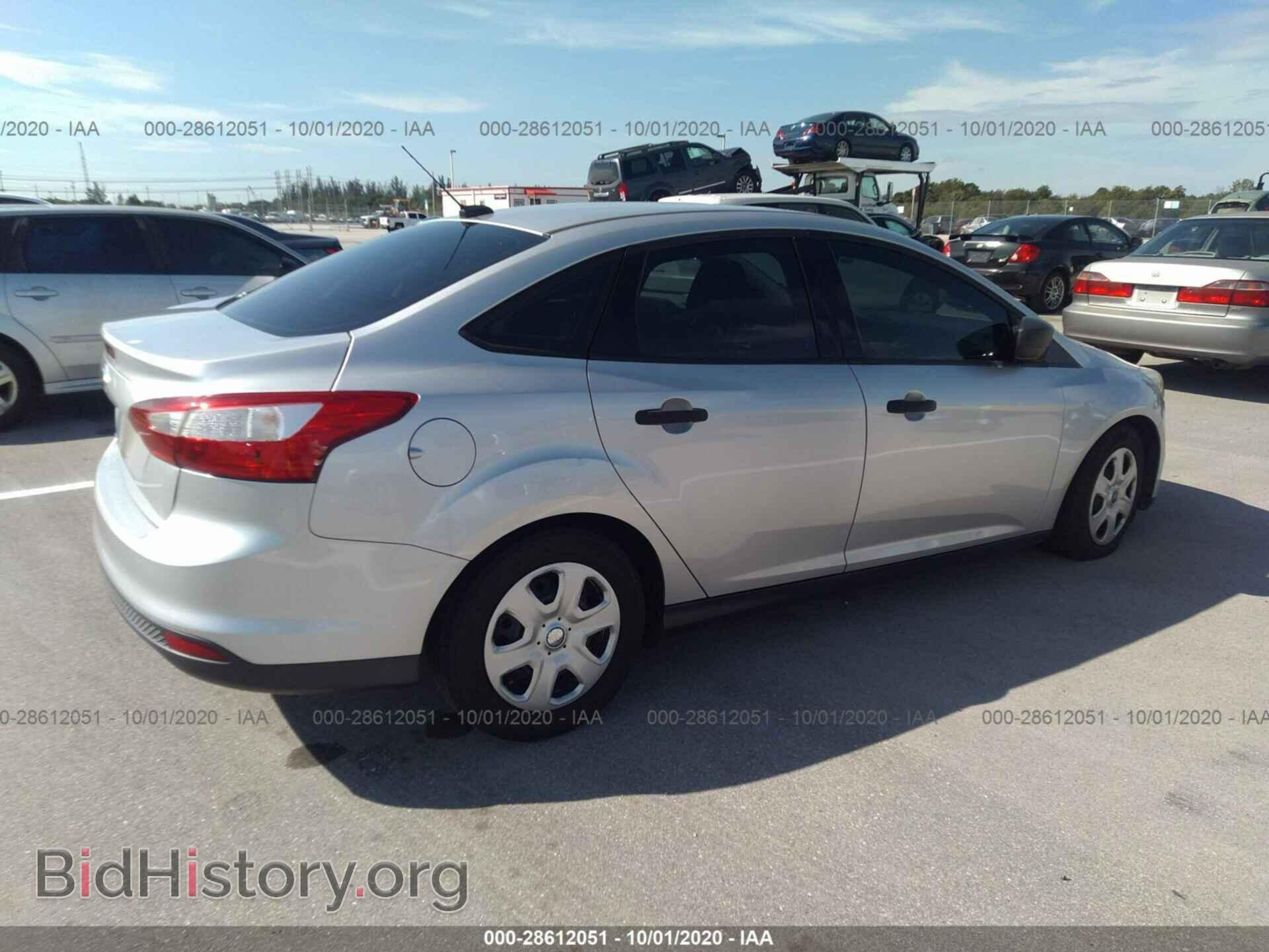 2012 FORD FOCUS - VIN: 1FAHP3E28CL172537 - Photo 4
