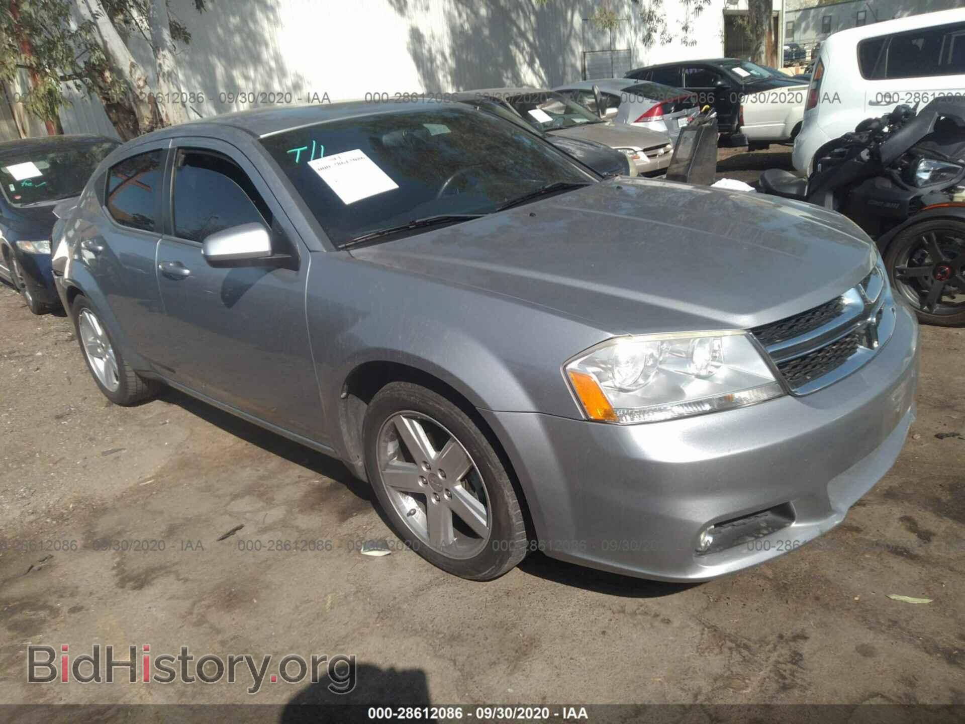 Фотография 1C3CDZCB4DN662499 - DODGE AVENGER 2013