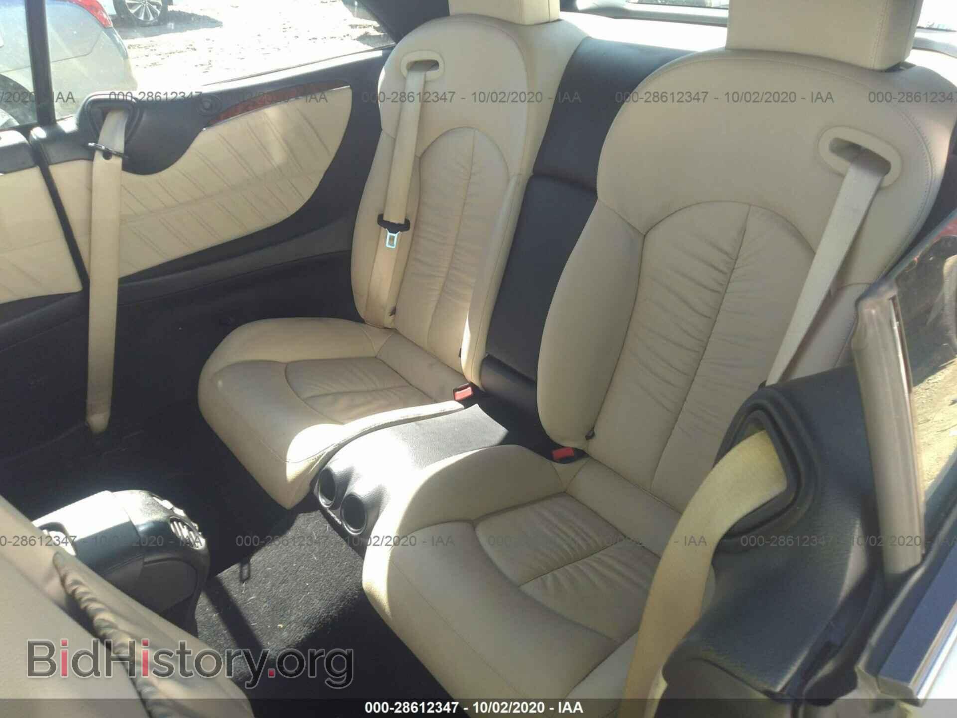 2009 MERCEDES-BENZ CLK-CLASS - VIN: WDBTK56F09T103672 - Фото 8