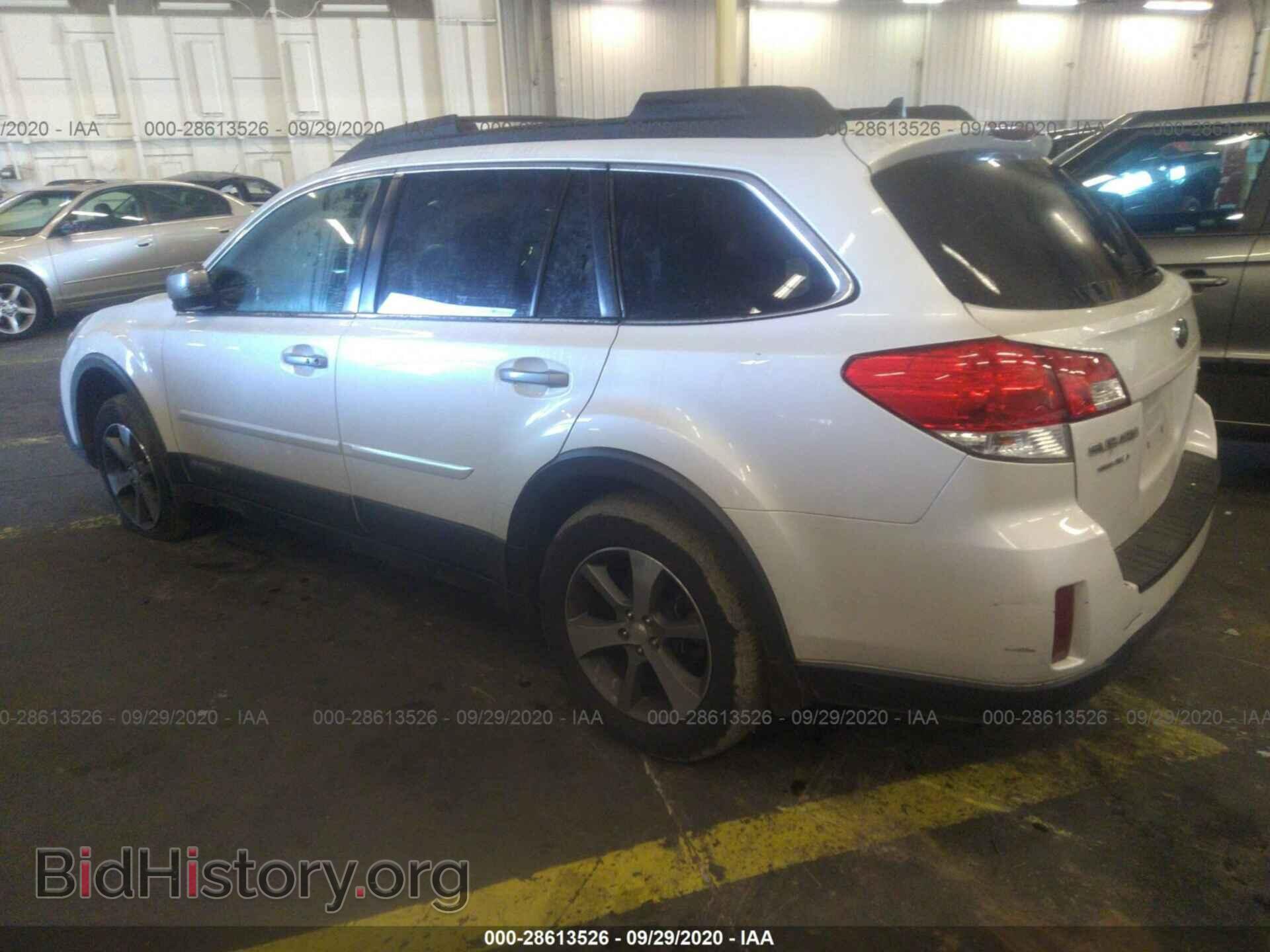 2014 SUBARU OUTBACK - VIN: 4S4BRBPC4E3271221 - Фото 3