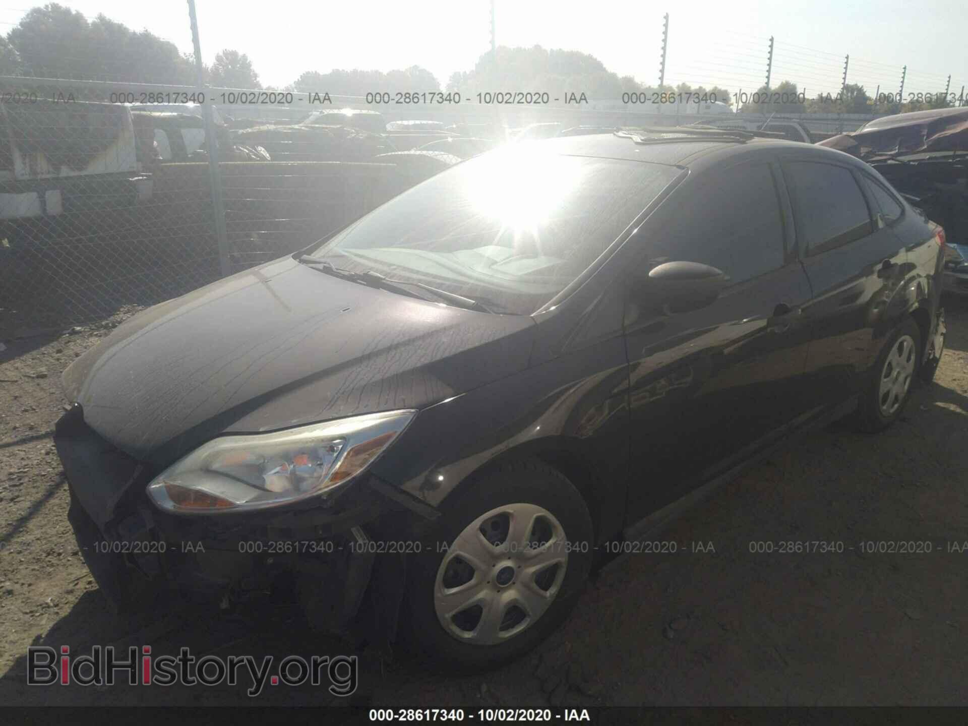 2014 FORD FOCUS - VIN: 1FADP3E20EL183775 - Фото 2