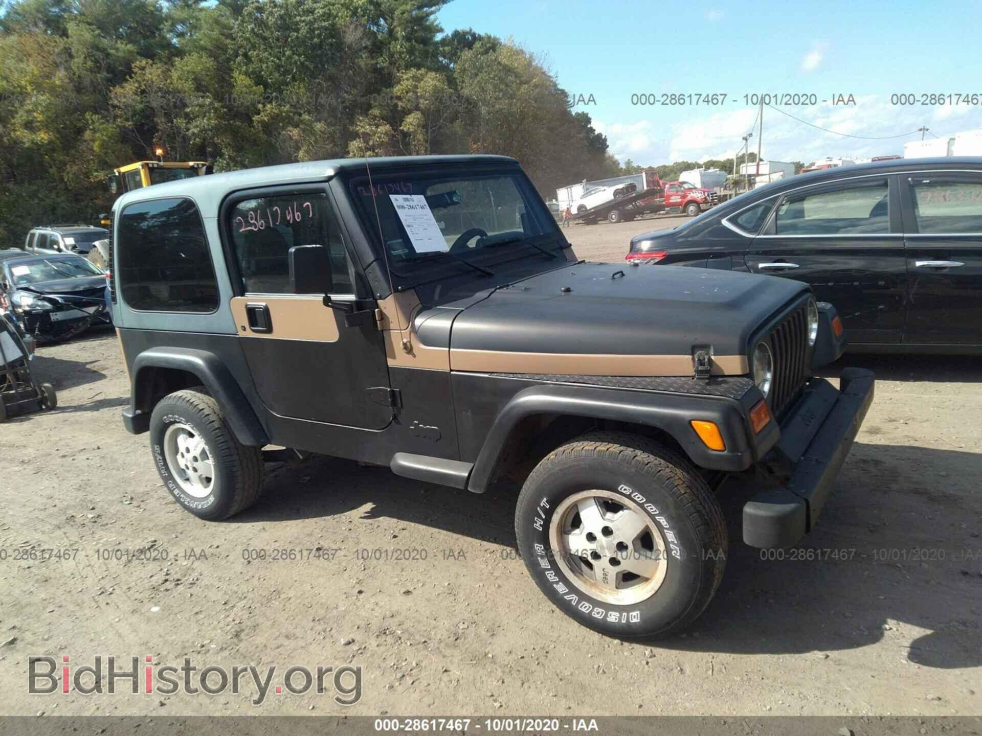 Фотография 1J4FA49S7YP754402 - JEEP WRANGLER 2000