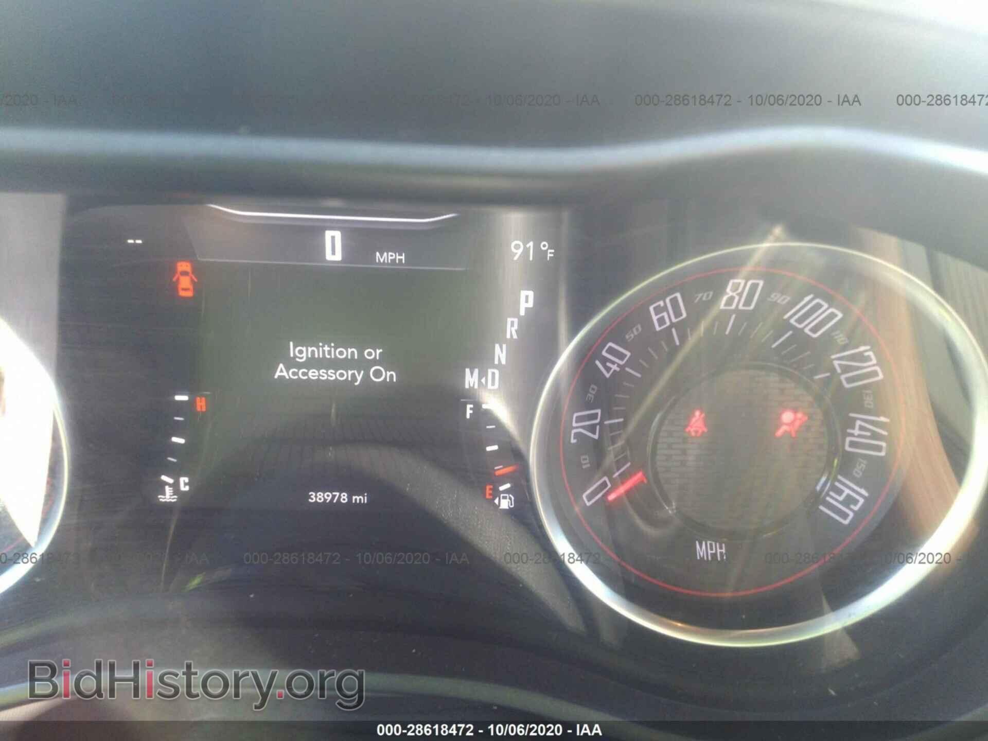 2019 DODGE CHALLENGER - VIN: 2C3CDZAG0KH525516 - Фото 7
