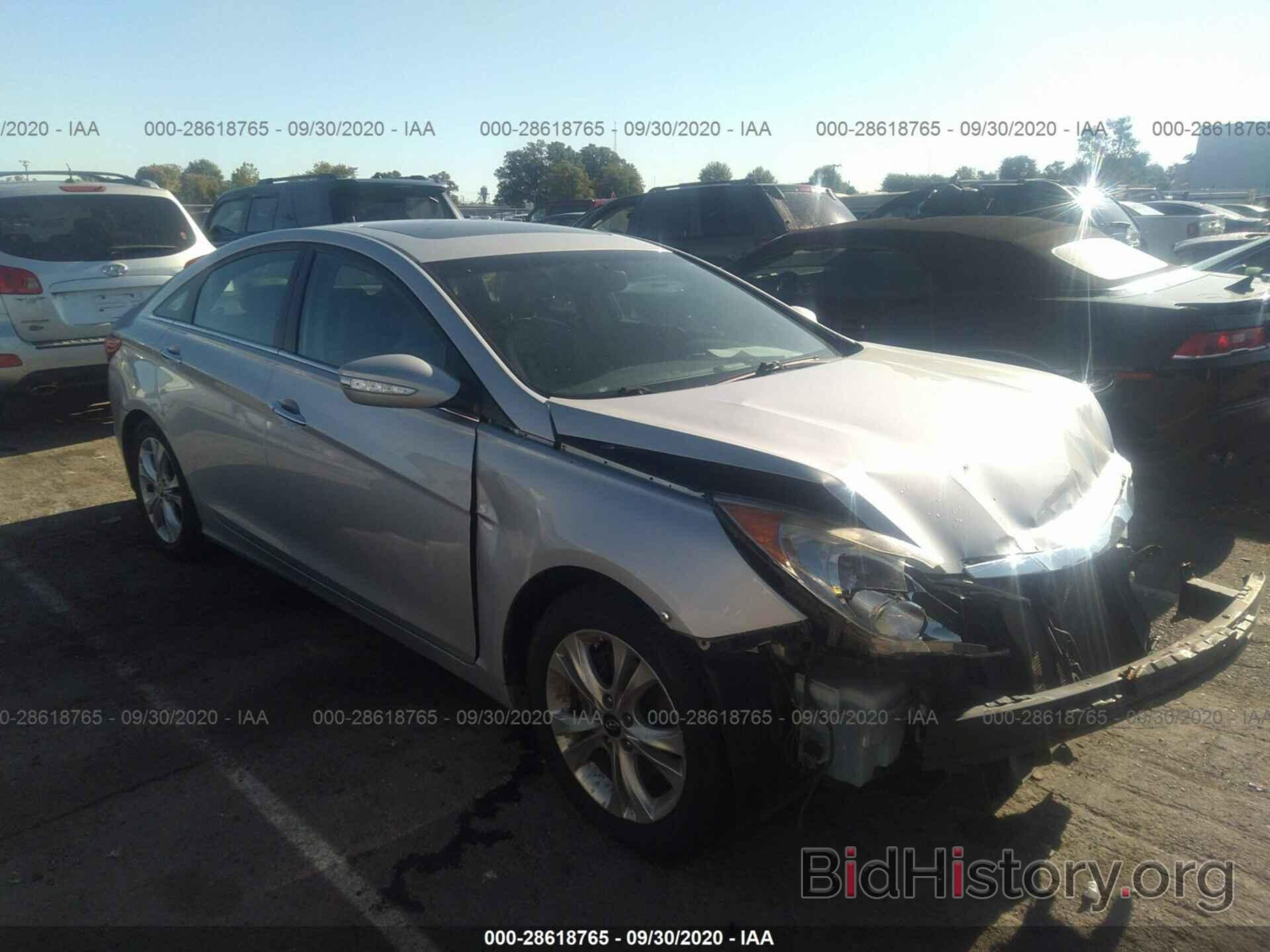 Photo 5NPEC4AC3BH135637 - HYUNDAI SONATA 2011