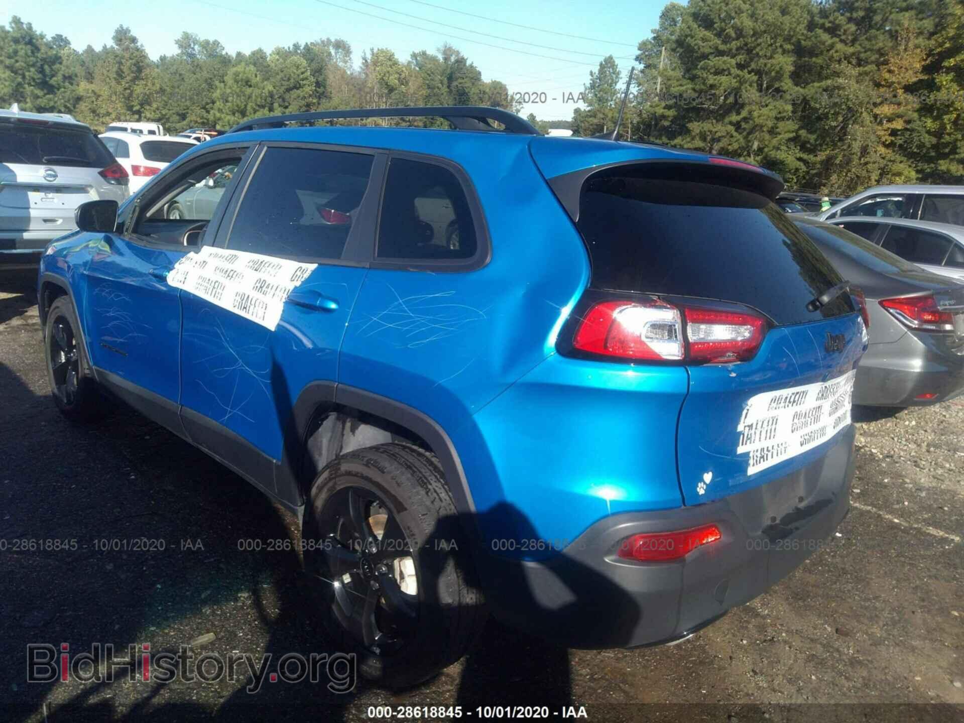 2018 JEEP CHEROKEE - VIN: 1C4PJLCB0JD595534 - Фото 3