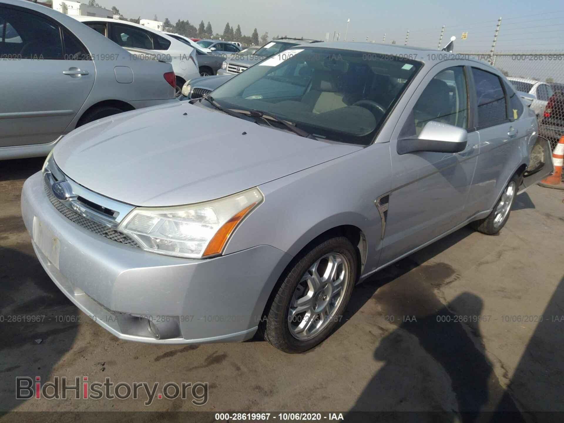 2008 FORD FOCUS - VIN: 1FAHP35N78W181598 - Photo 2