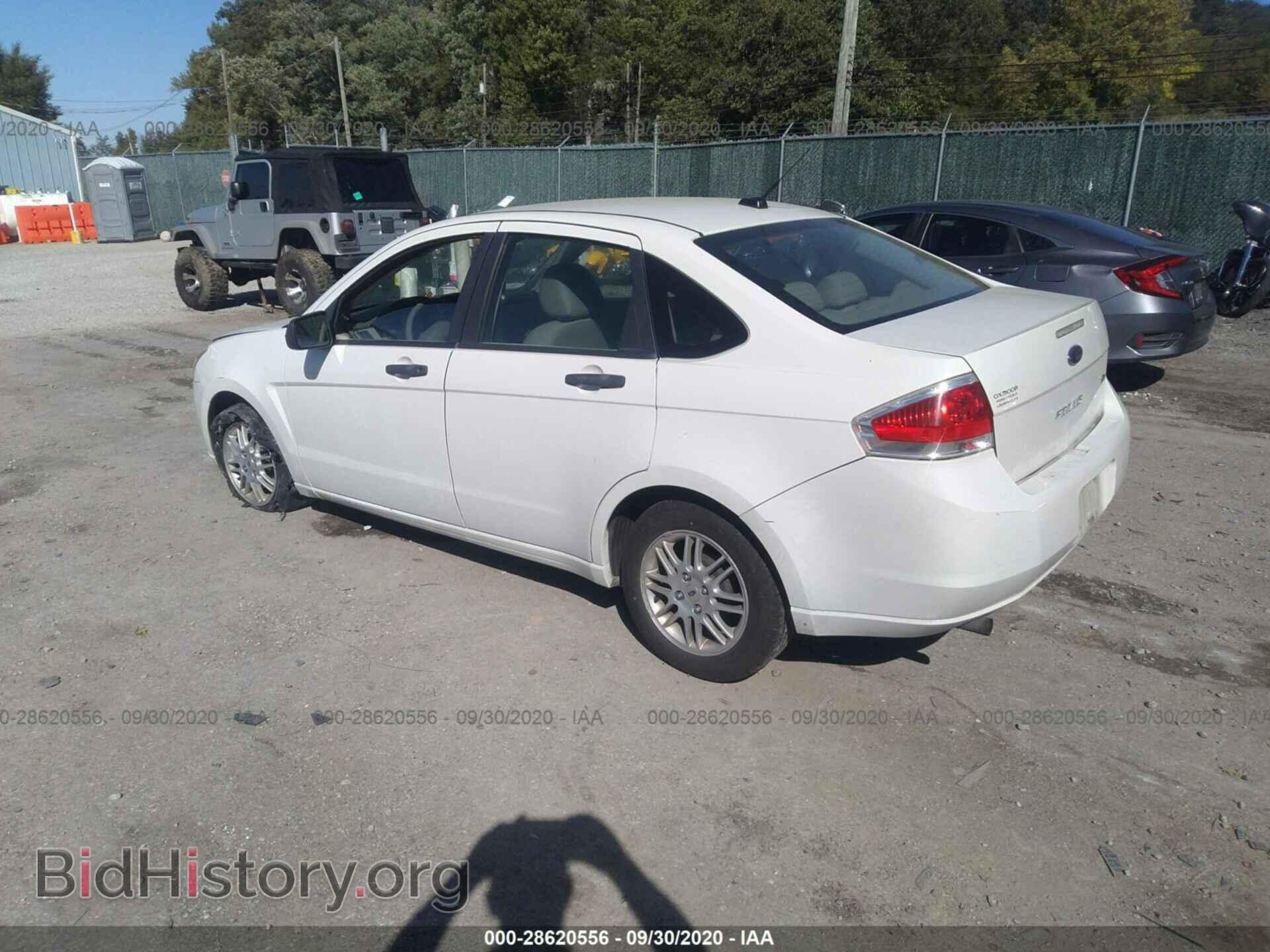 2010 FORD FOCUS - VIN: 1FAHP3FN9AW189139 - Фото 3