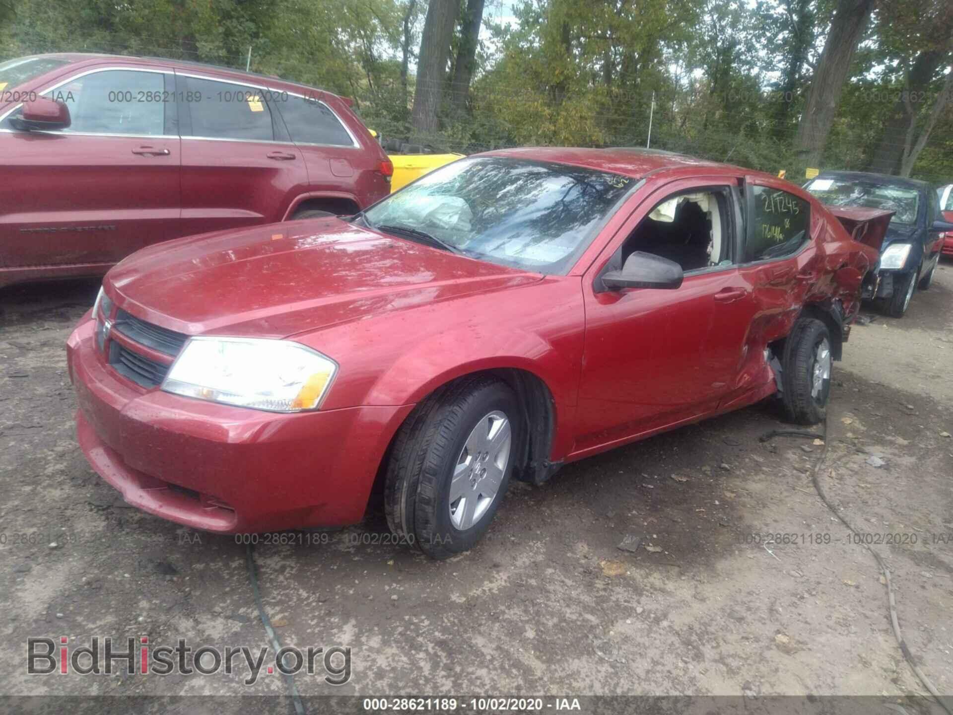 2010 DODGE AVENGER - VIN: 1B3CC4FB6AN211245 - Фото 2