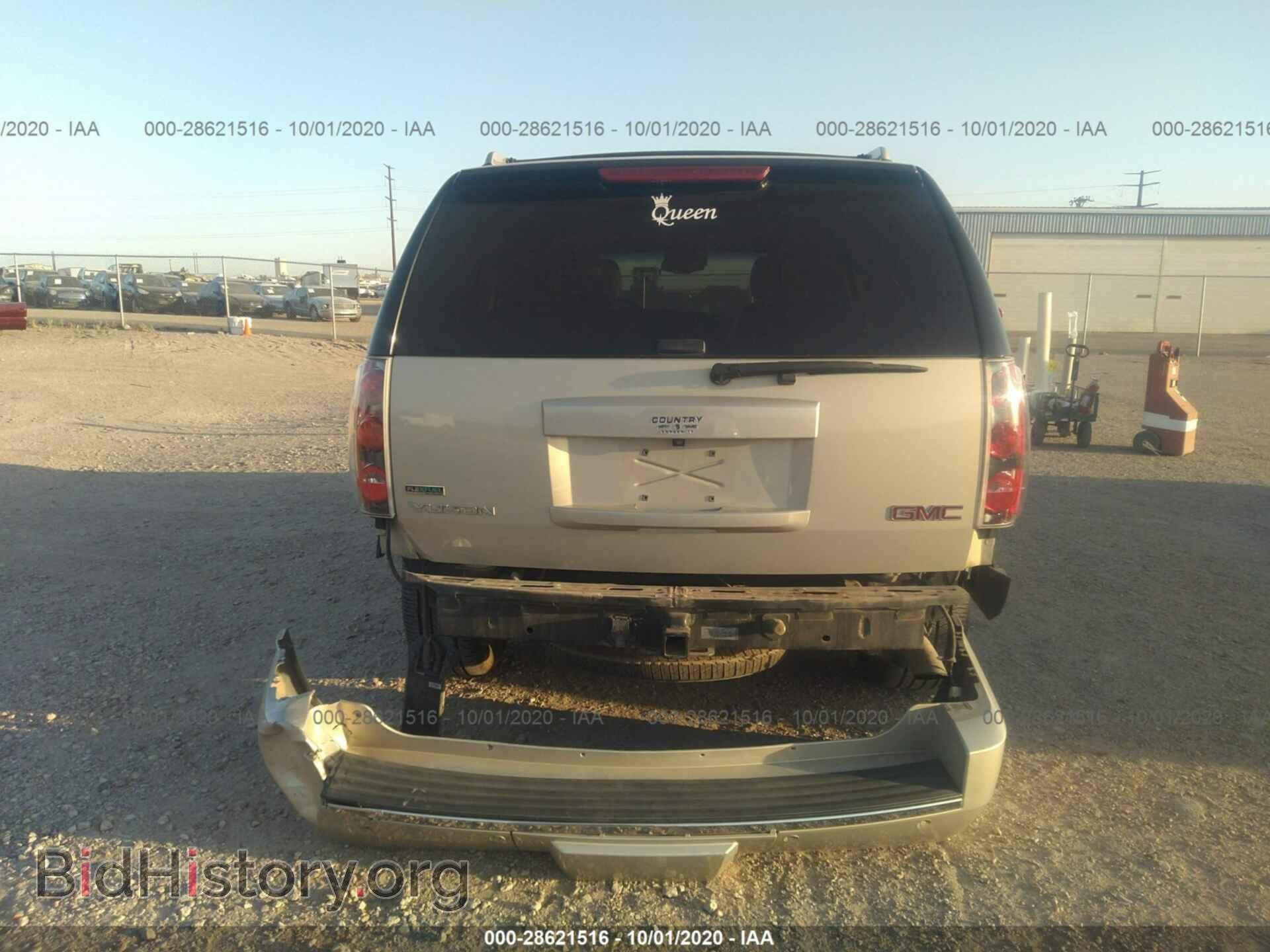 2010 GMC YUKON - VIN: 1GKUKEEF5AR154906 - Photo 6