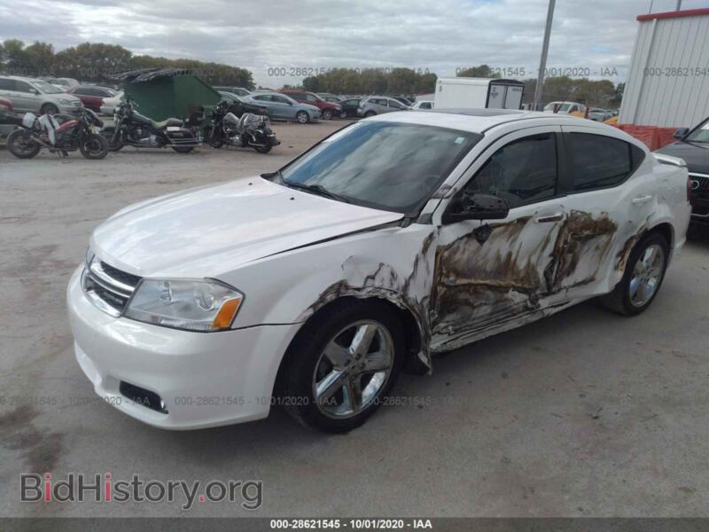 2011 Dodge AVENGER (VIN 1B3BD2FG0BN510479) — фото 2 из 11