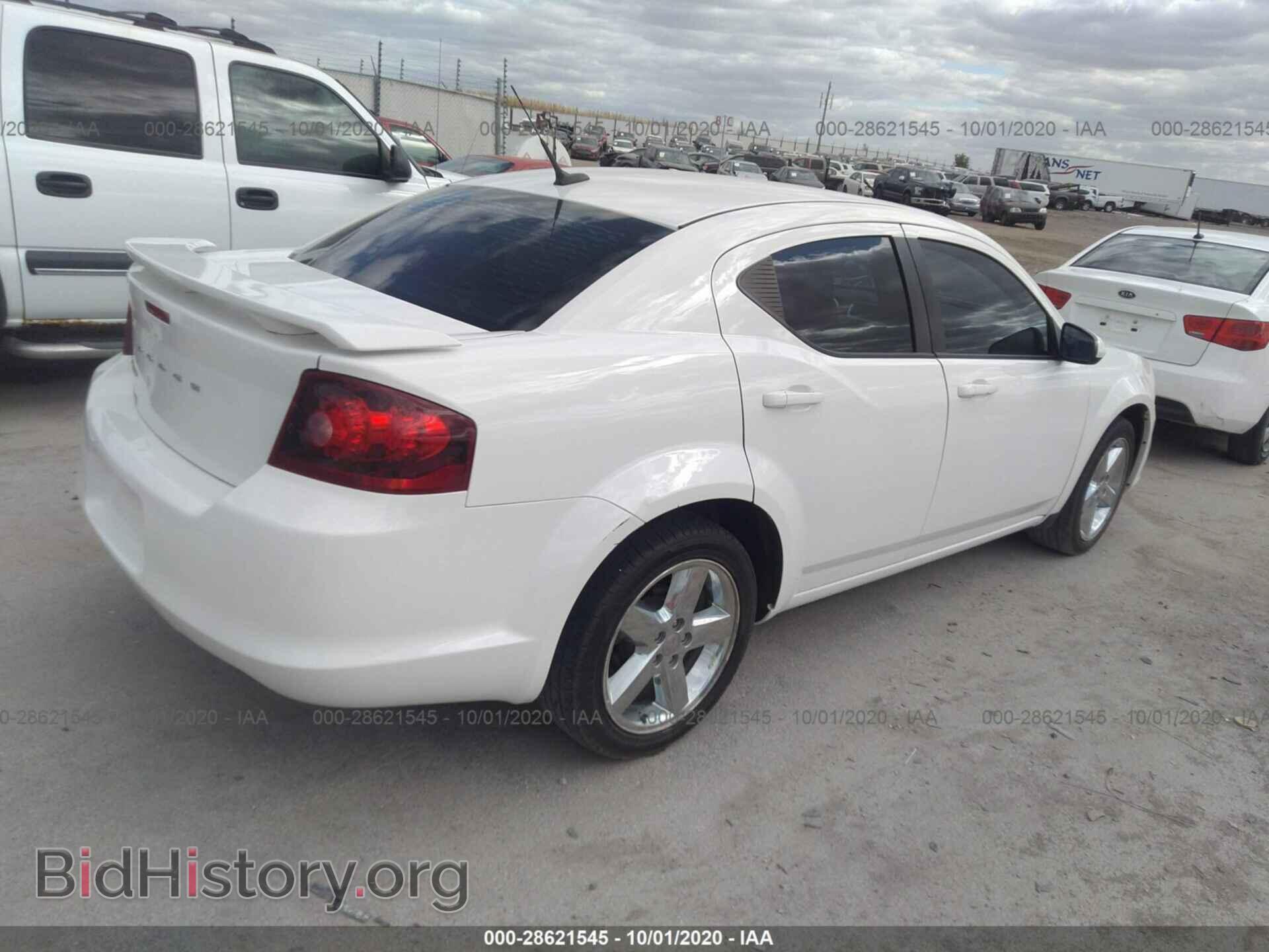 2011 DODGE AVENGER - VIN: 1B3BD2FG0BN510479 - Фото 4