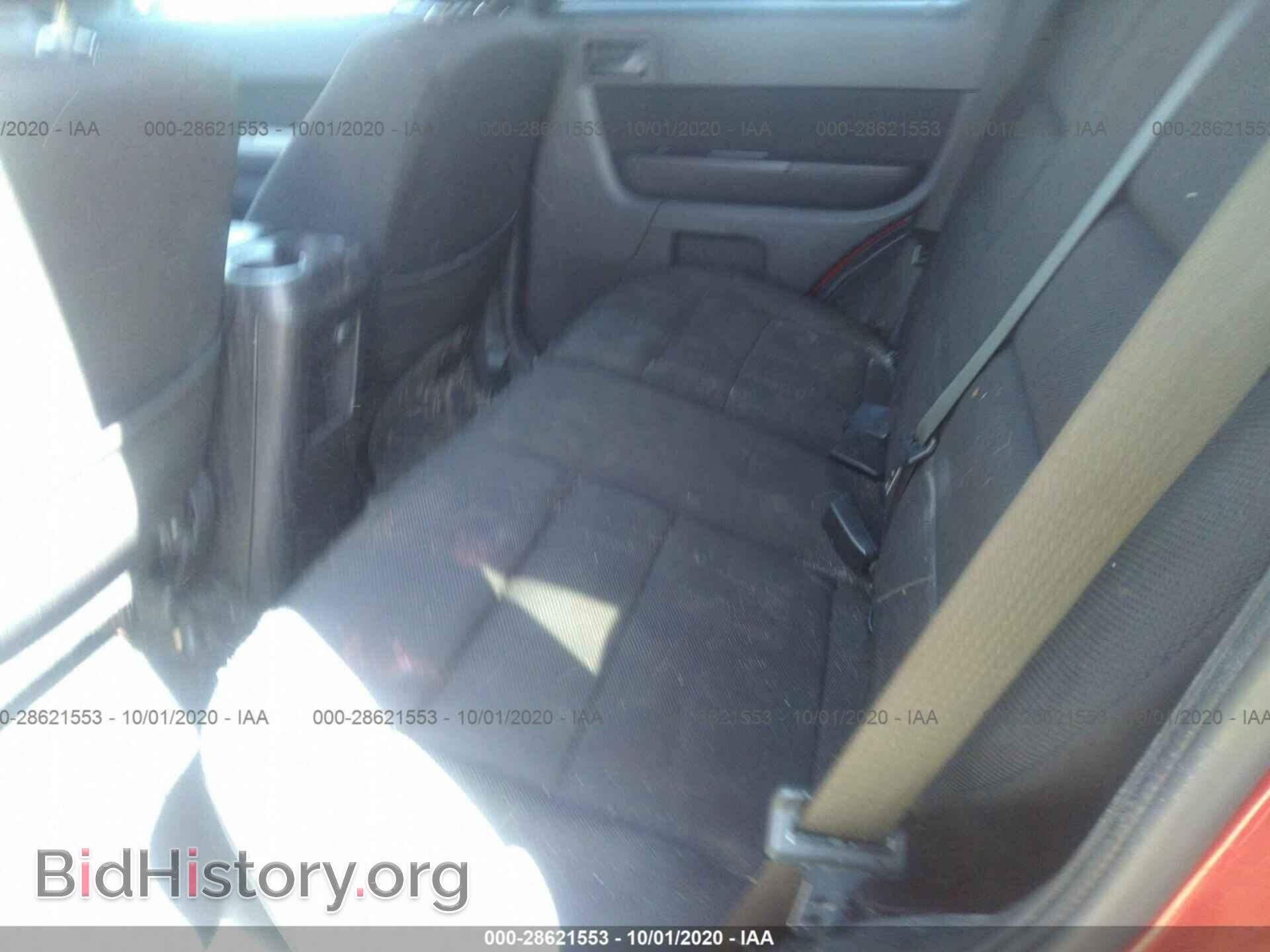 2009 FORD ESCAPE - VIN: 1FMCU03759KD11334 - Photo 8