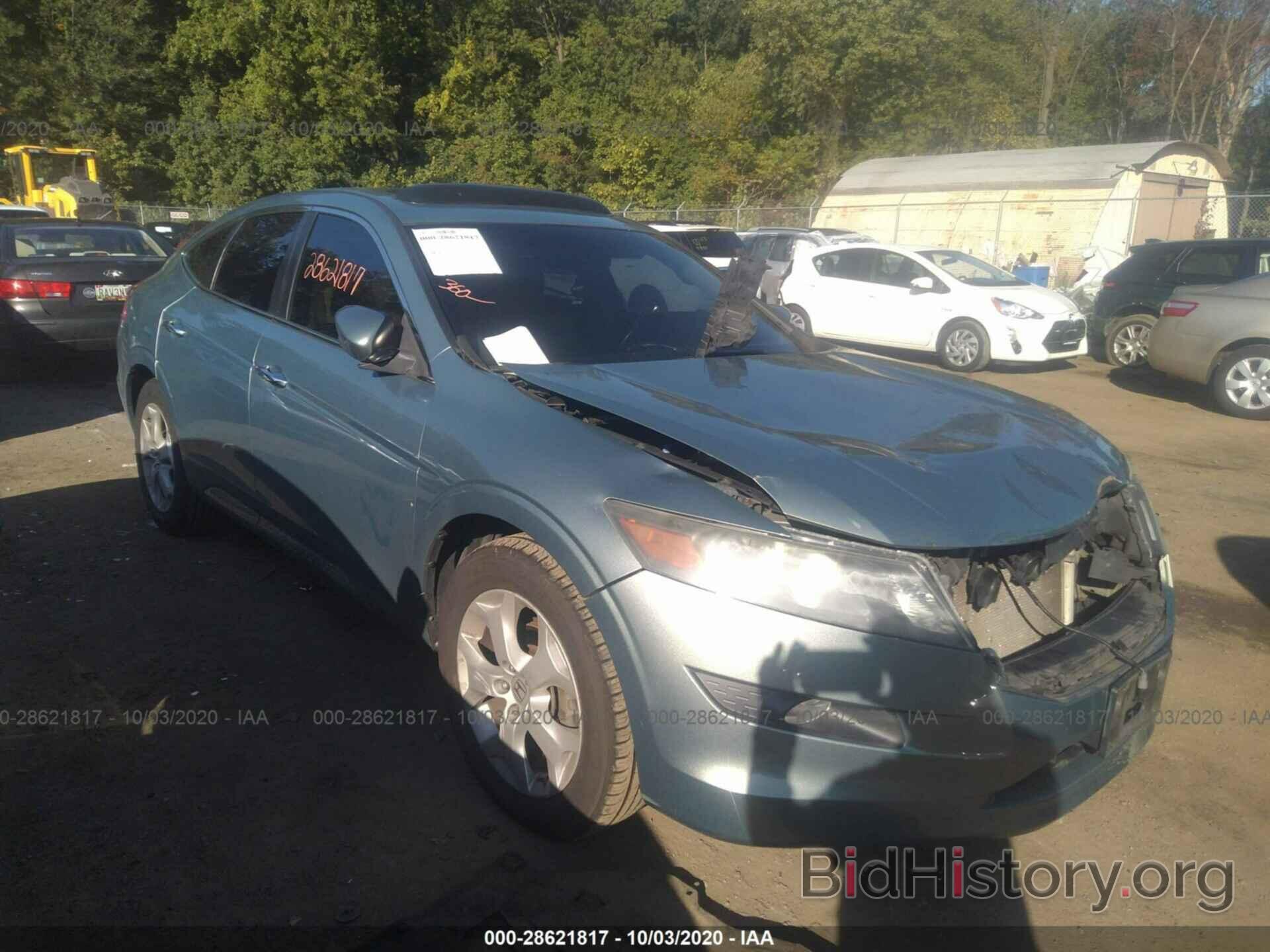 Photo 5J6TF2H56BL003133 - HONDA ACCORD CROSSTOUR 2011