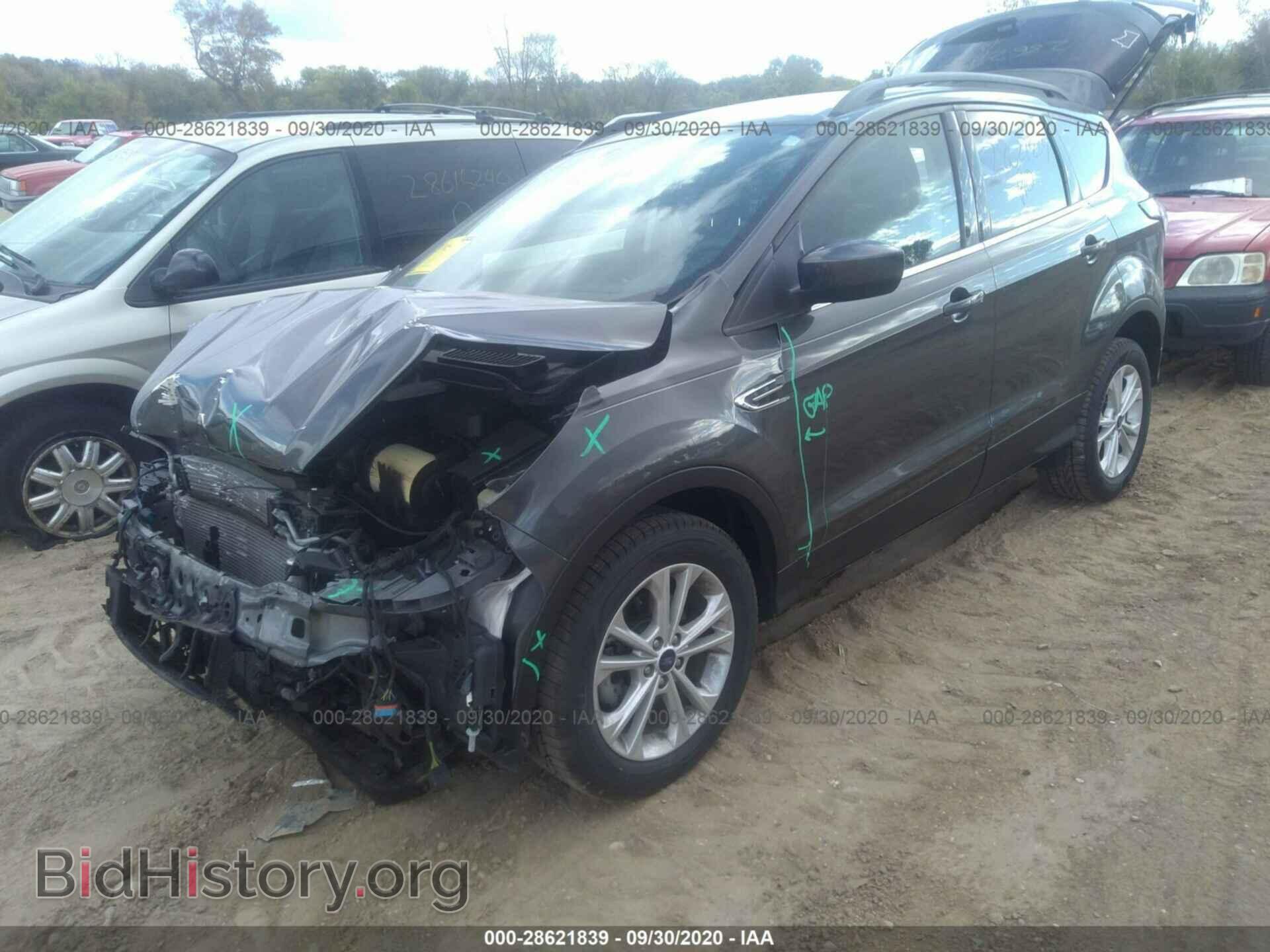2017 FORD ESCAPE - VIN: 1FMCU0GD3HUE23004 - Photo 2