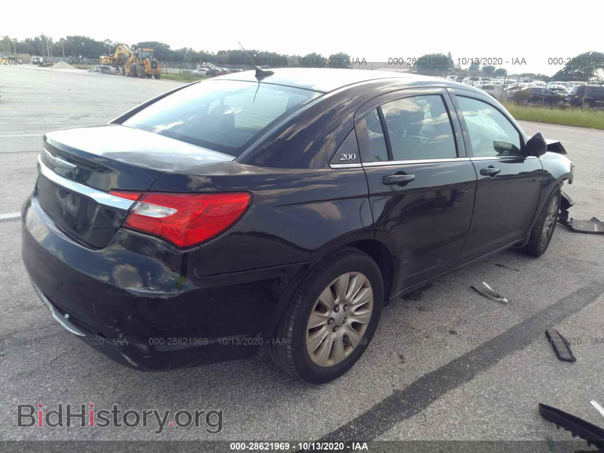 2013 CHRYSLER 200 - VIN: 1C3CCBAB8DN606546 - Фото 4