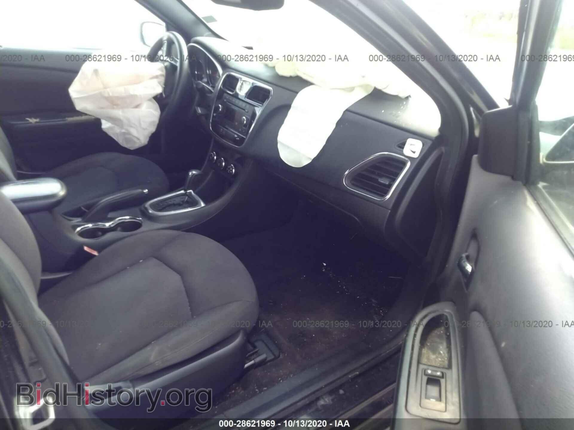 2013 CHRYSLER 200 - VIN: 1C3CCBAB8DN606546 - Фото 5