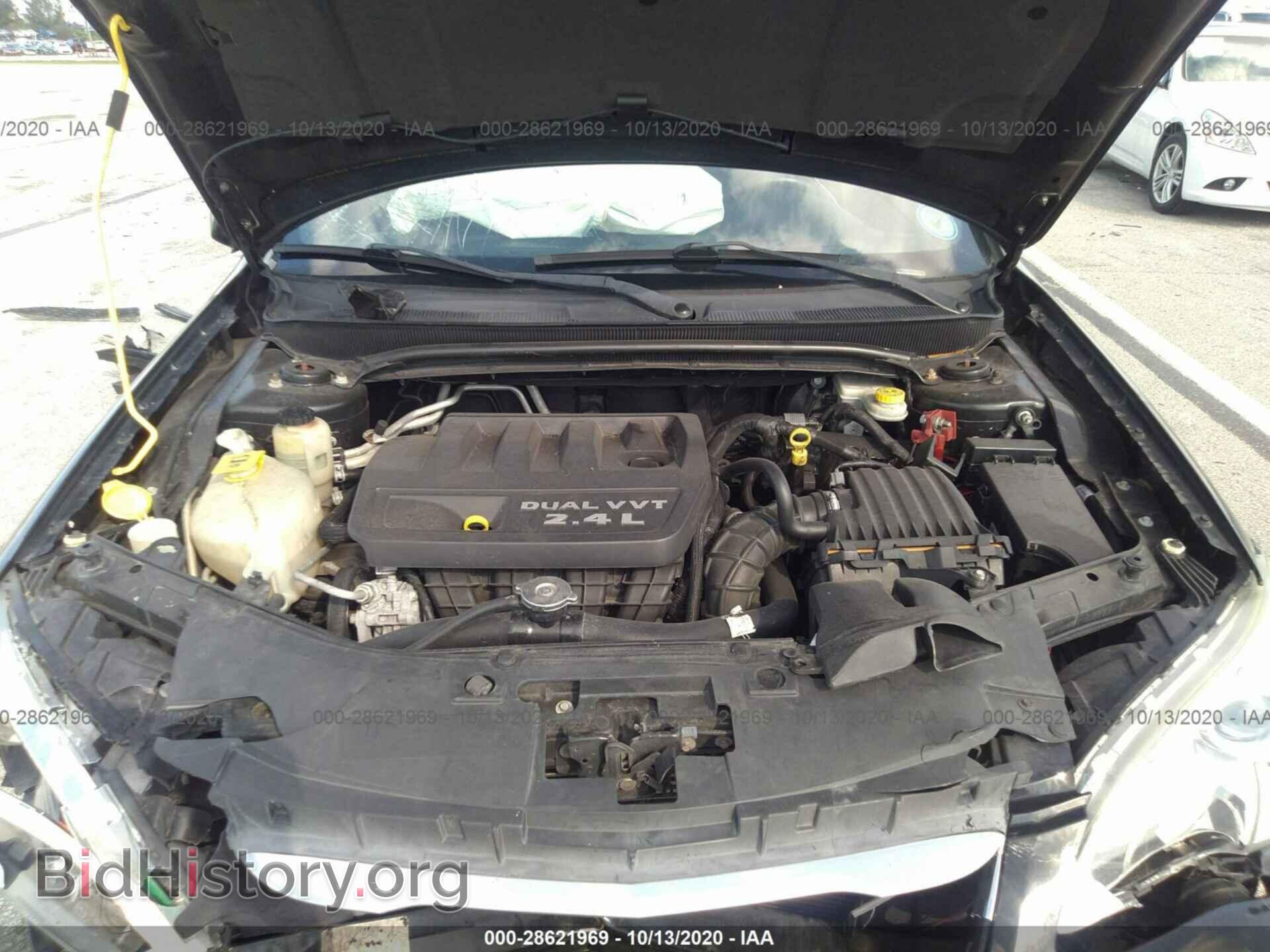 2013 CHRYSLER 200 - VIN: 1C3CCBAB8DN606546 - Фото 10