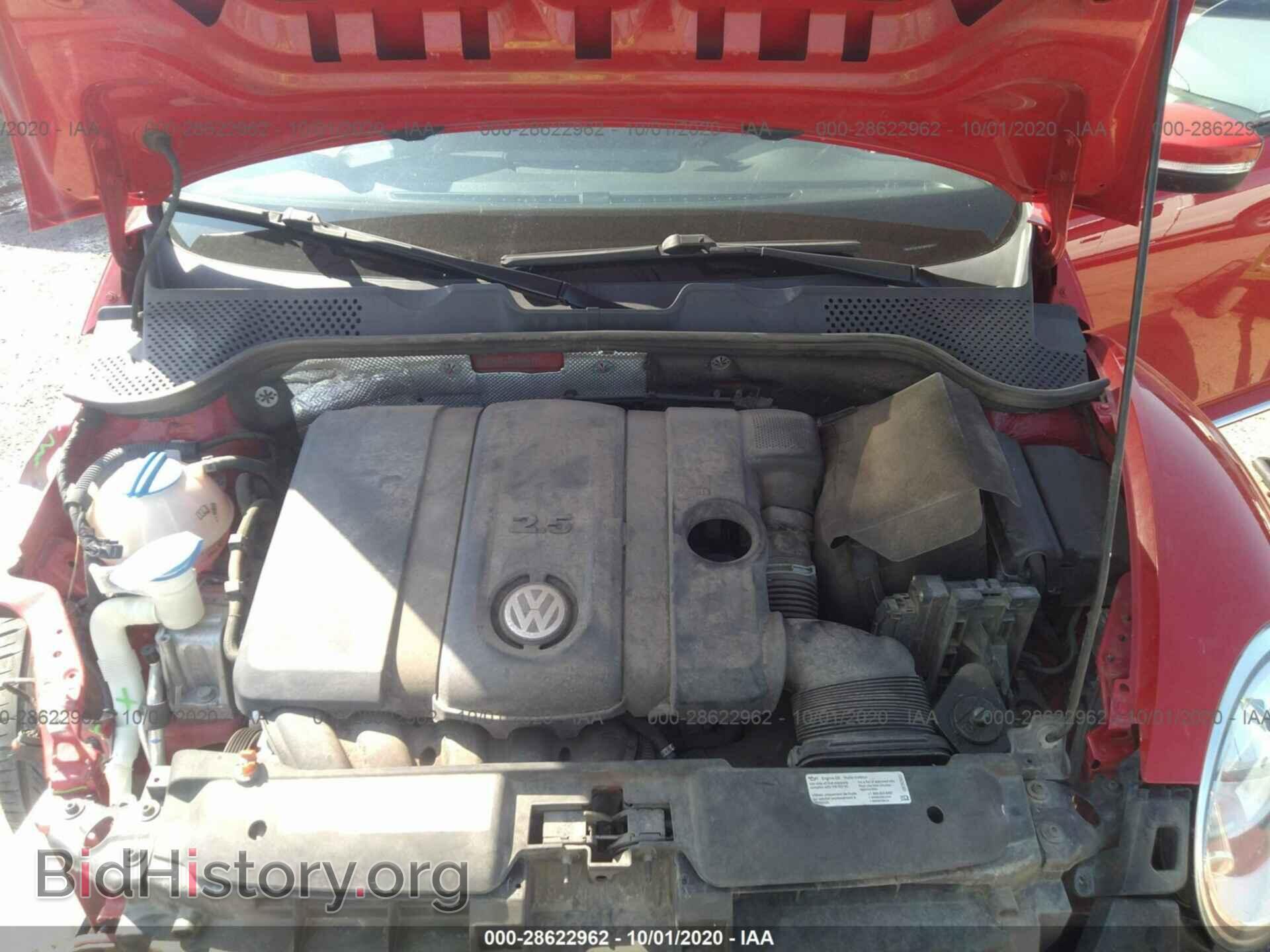 2012 VOLKSWAGEN BEETLE - VIN: 3VWJX7AT6CM655621 - Фото 10